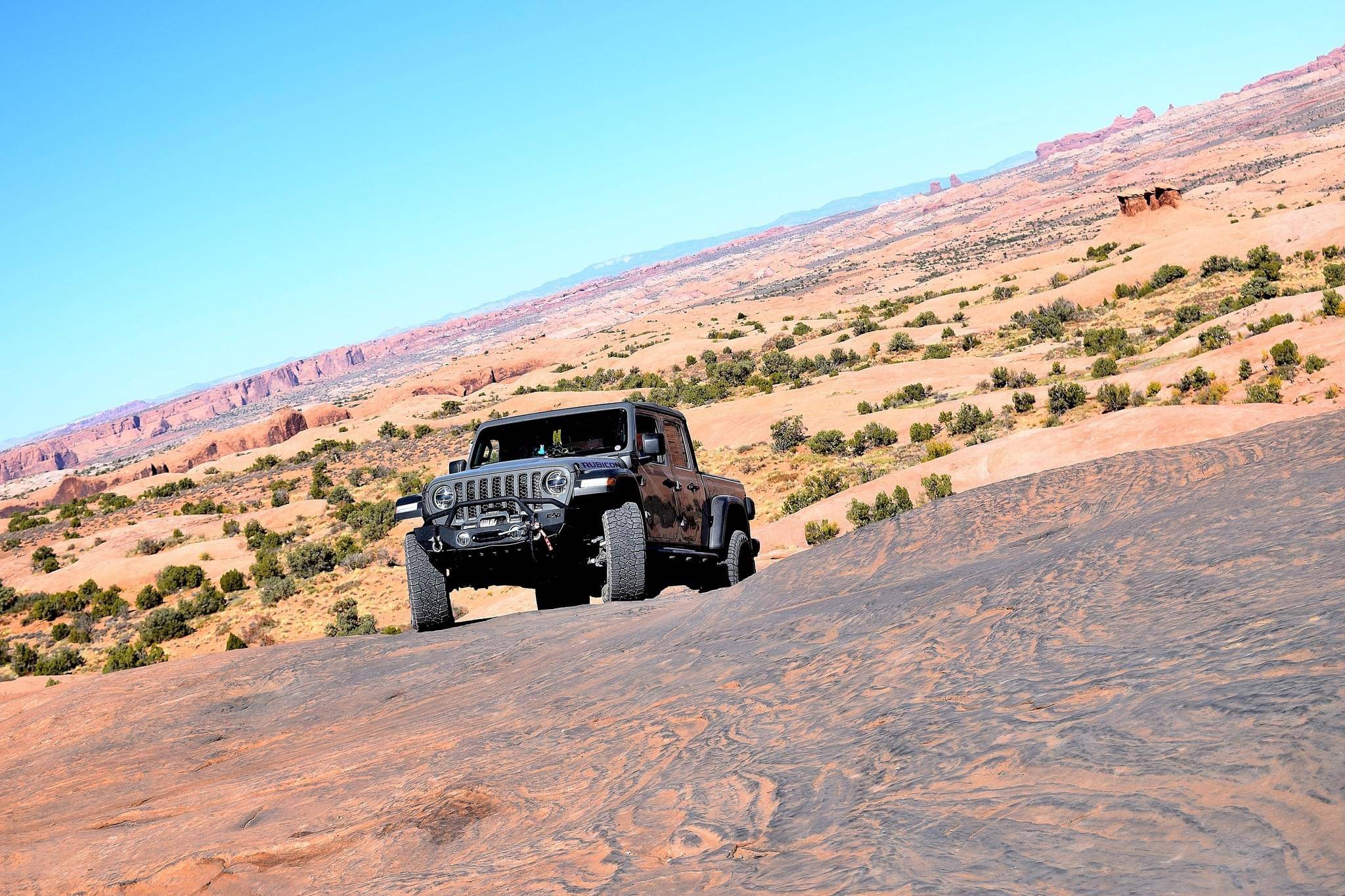 Jeep Gladiator STING GRAY Gladiator JT Club IMG_9723