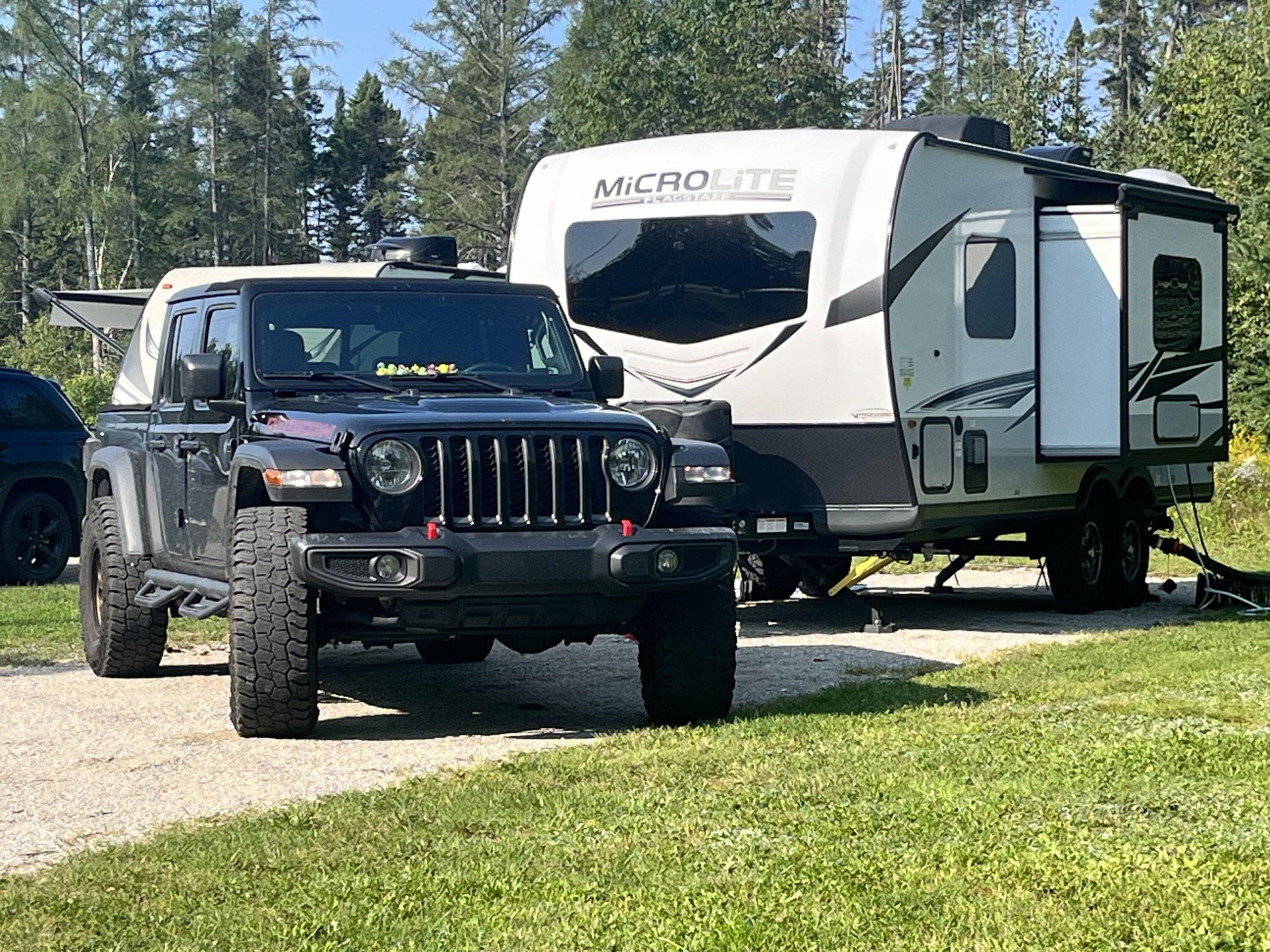Jeep Gladiator New trailer is home IMG_5772