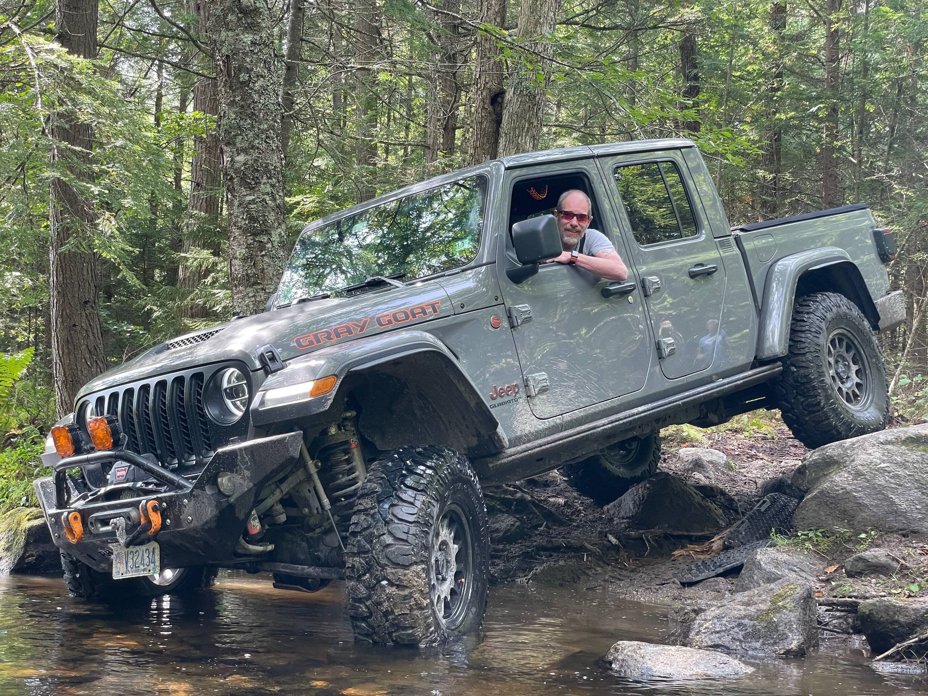 Jeep Gladiator HELP! Will 315/70/17 look too small on Clayton 2.5 inch lift? IMG_3958