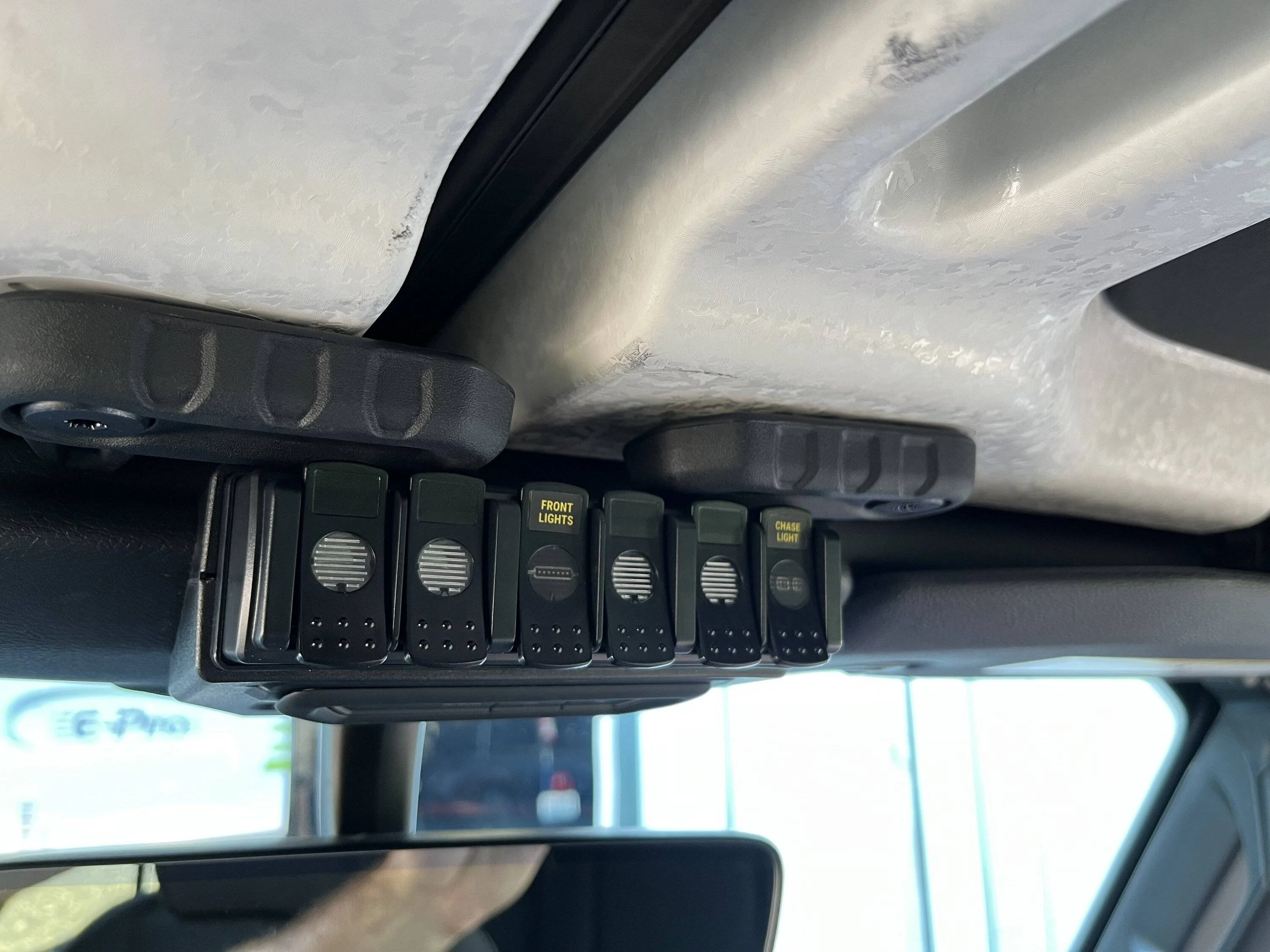 Jeep Gladiator Are rocker switches just not a thing anymore? IMG_3760