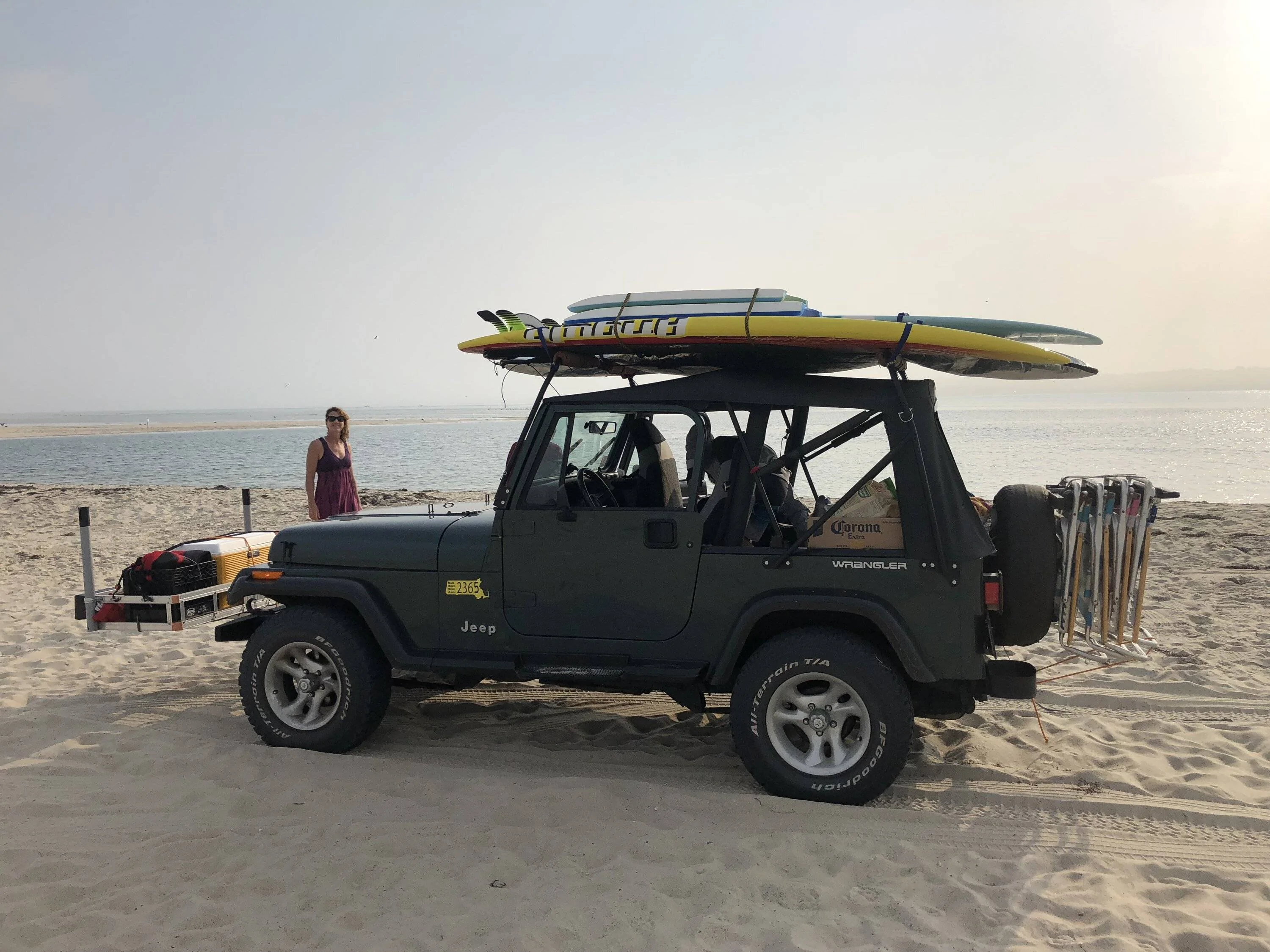 Jeep Gladiator Anyone use a Cargo Carrier Hitch Basket? 1701284195147