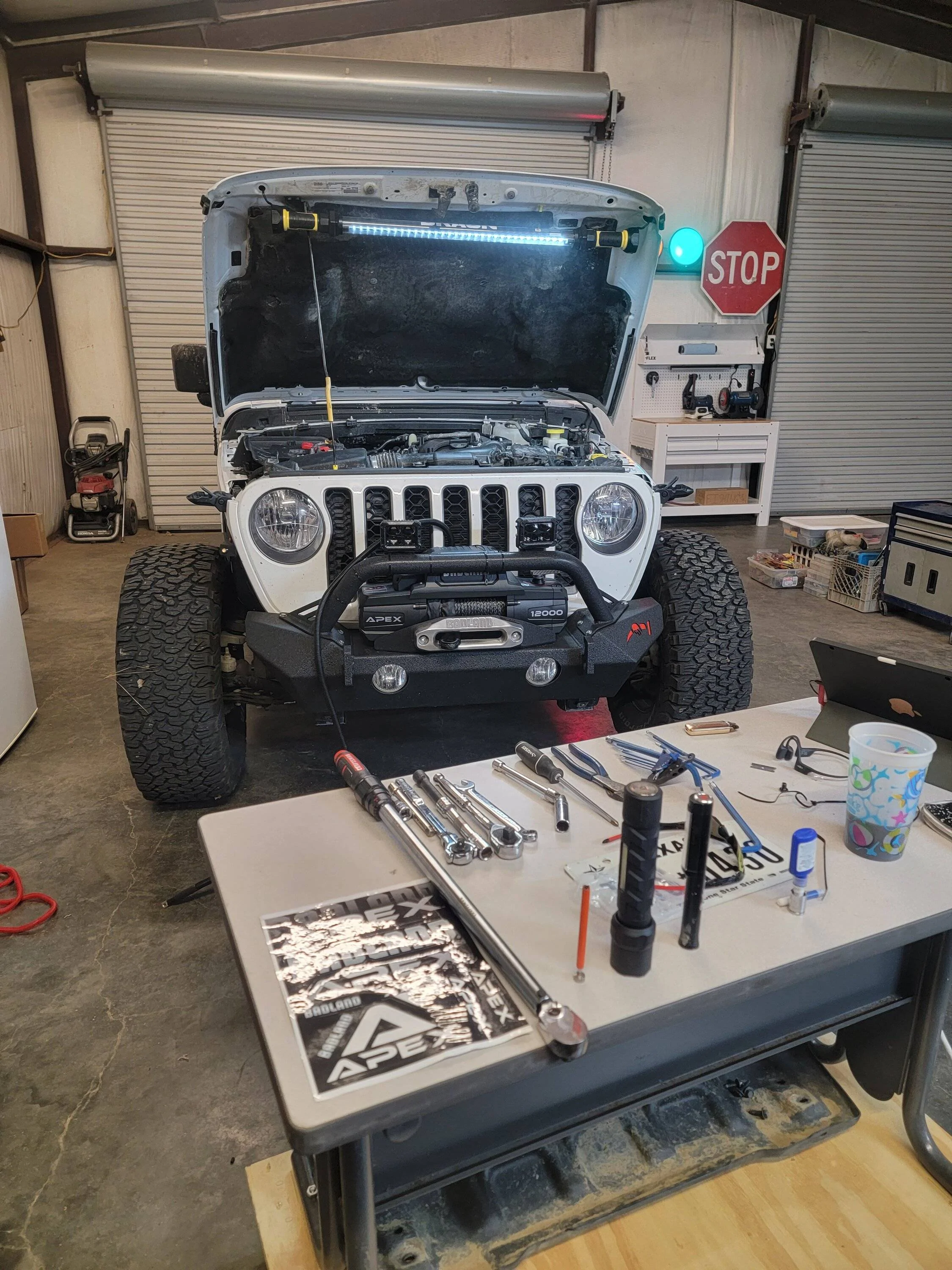 Jeep Gladiator BRIGHT WHITE Gladiator JT Club 20231129_191929