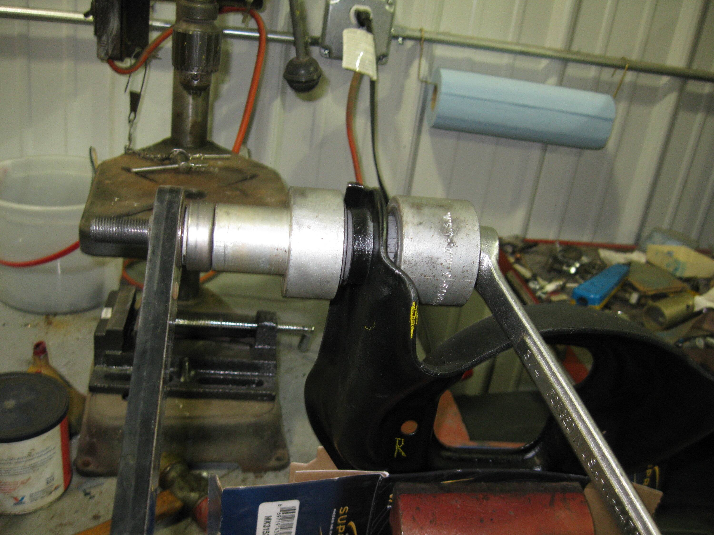 Jeep Gladiator How Does This Come Off? Thanks! sx4-suspension 007