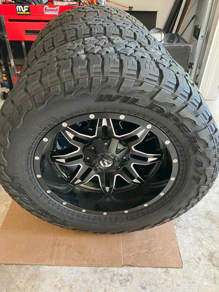 Jeep Gladiator *SOLD* 20" Fuel Lethal Wheels with 35" Falken Tires Jeep Gladiator Wrangler $1,800 368724017_143389132144440_6333429027528424233_n