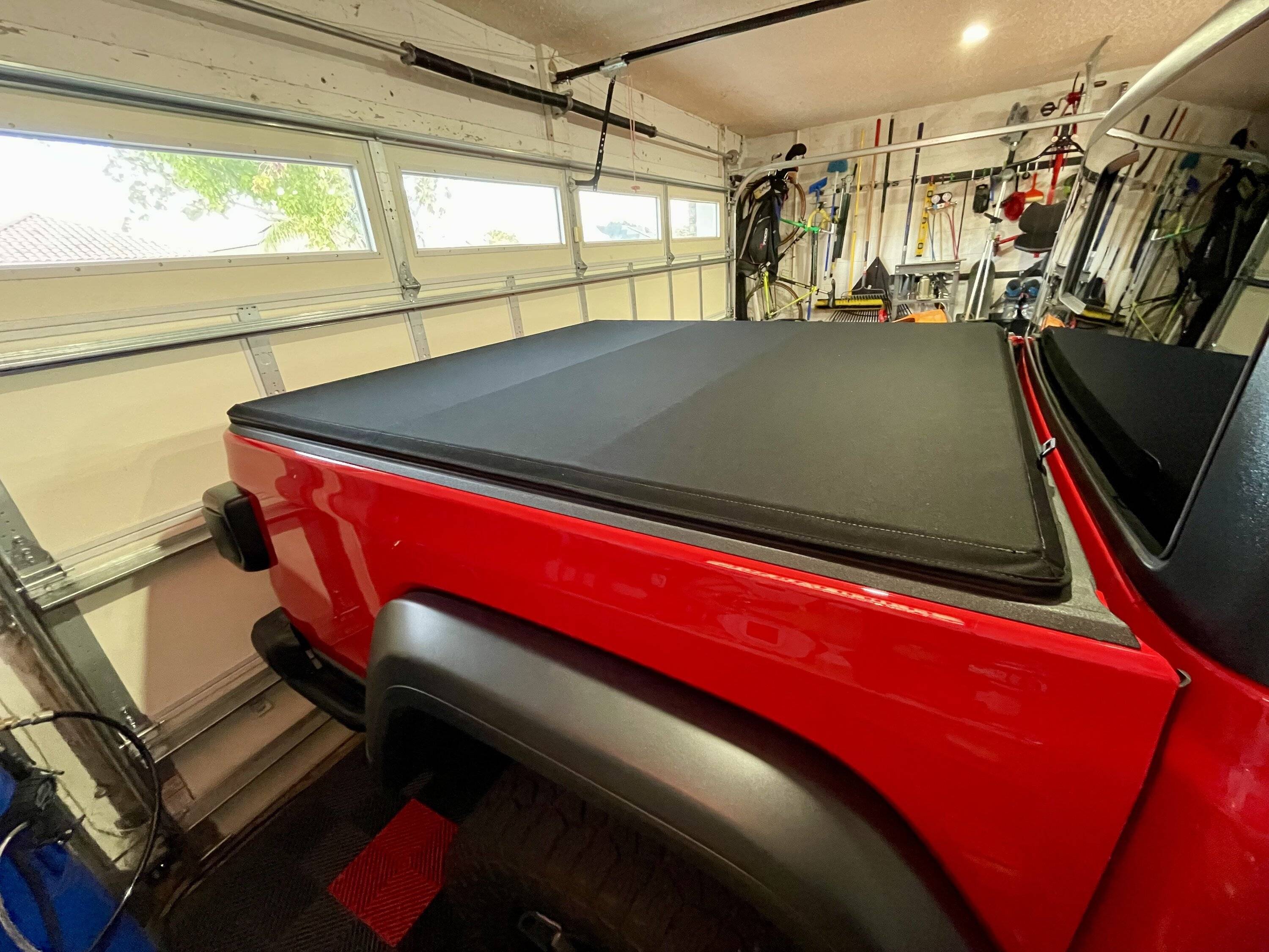 Jeep Gladiator TWILL Material Tonneau cover IMG_1320