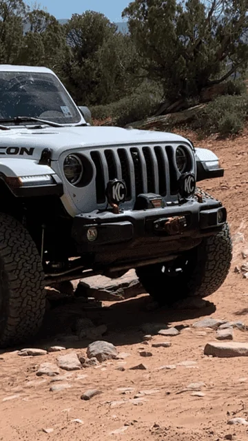 Jeep Gladiator Light Bar and Pod Light noise - Lessons learned, regrets, solutions and options View recent photos