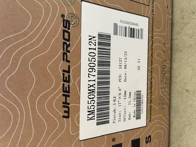 Jeep Gladiator NIB - KMC RIOT SBL - Killer Deal kmc3