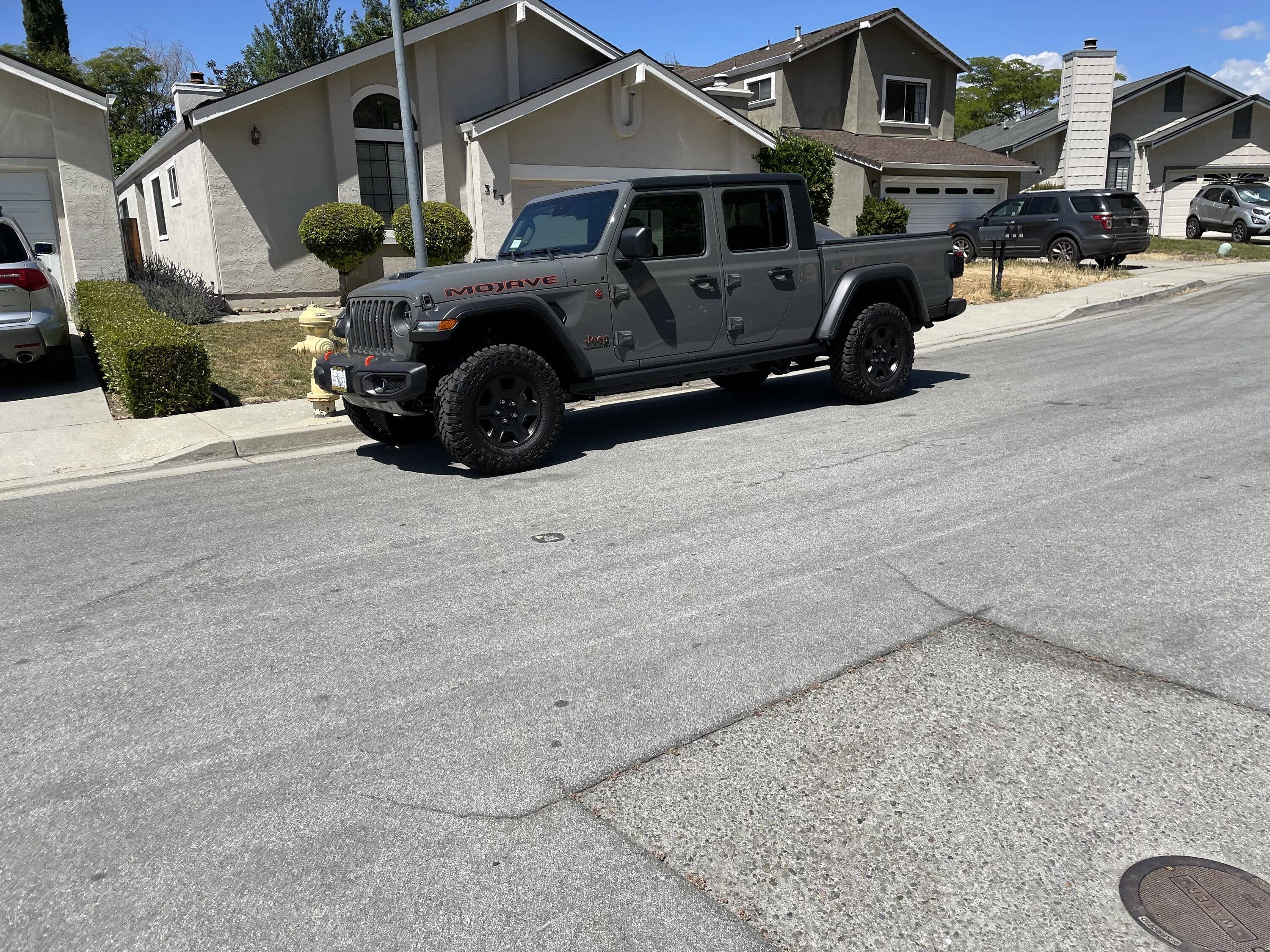 Jeep Gladiator 5 OEM Mojave wheels and Falken MT tires 9k miles San Jose IMG_4574