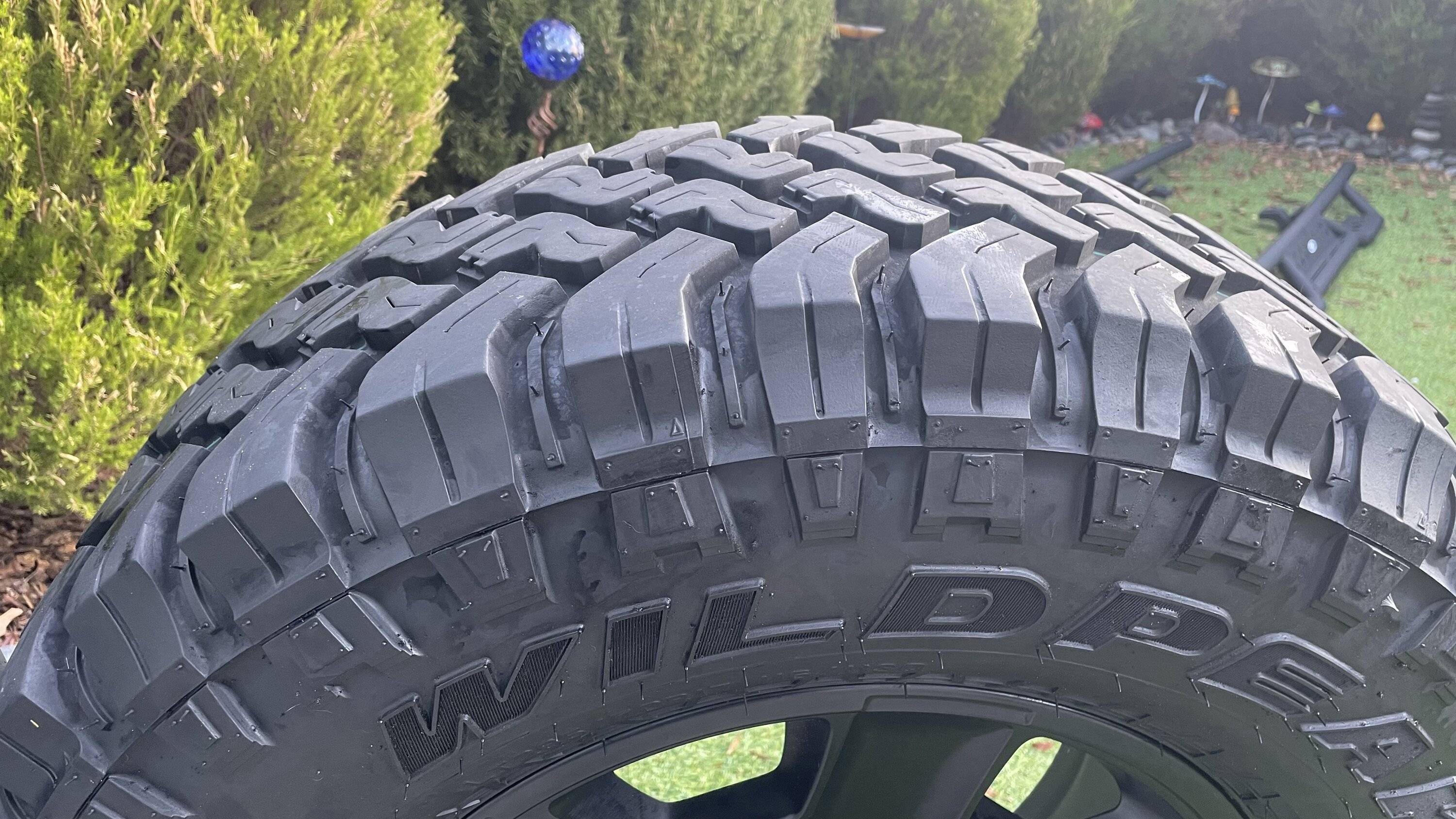 Jeep Gladiator 5 OEM Mojave wheels and Falken MT tires 9k miles San Jose IMG_6201