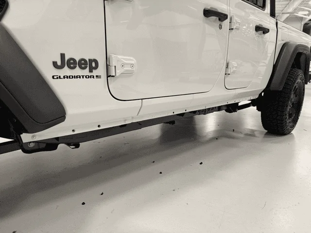 Jeep Gladiator OEM rock rails off a brand new Mojave IMG_4032