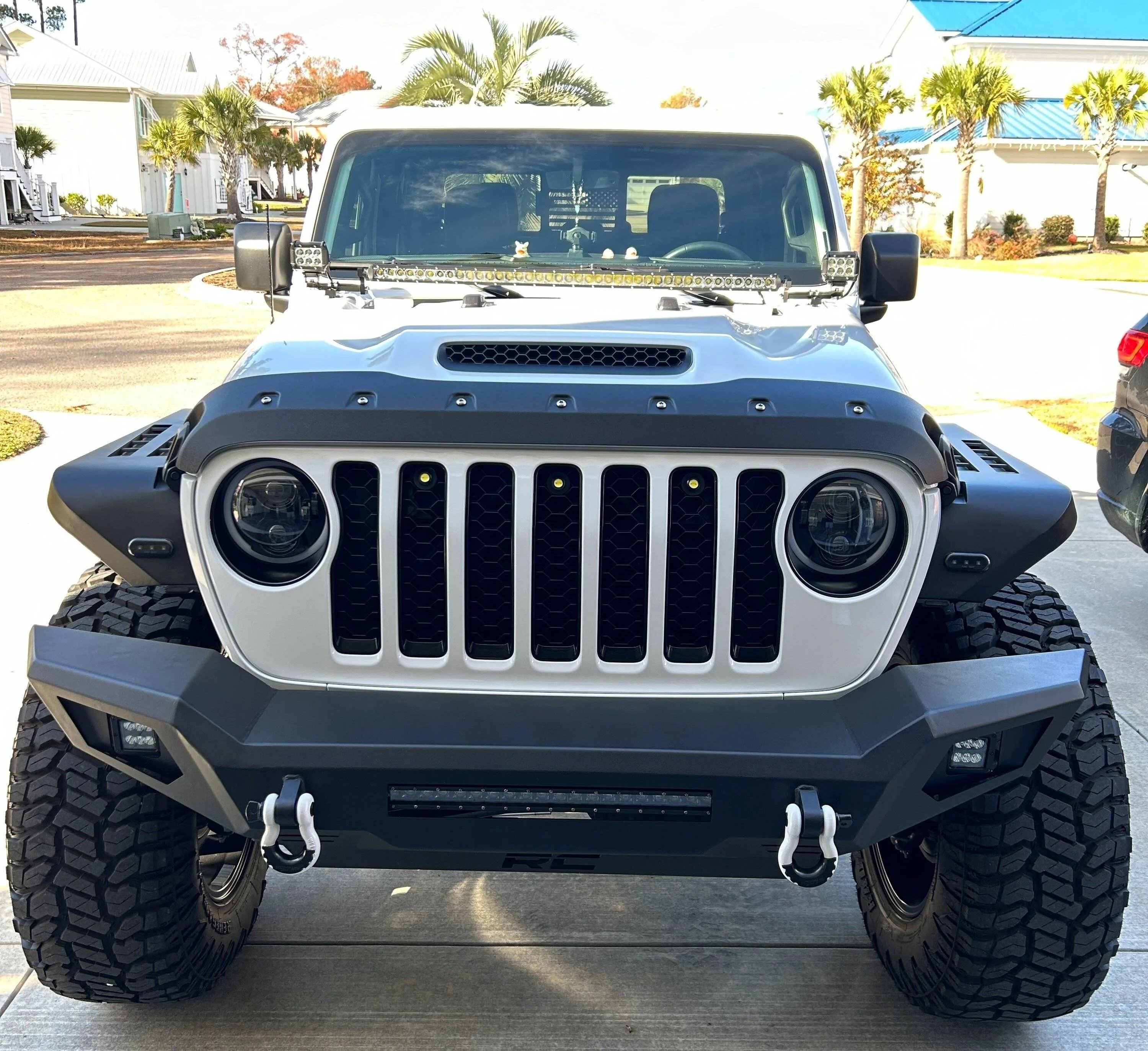 Jeep Gladiator Light Bar and Pod Light noise - Lessons learned, regrets, solutions and options Jeep2