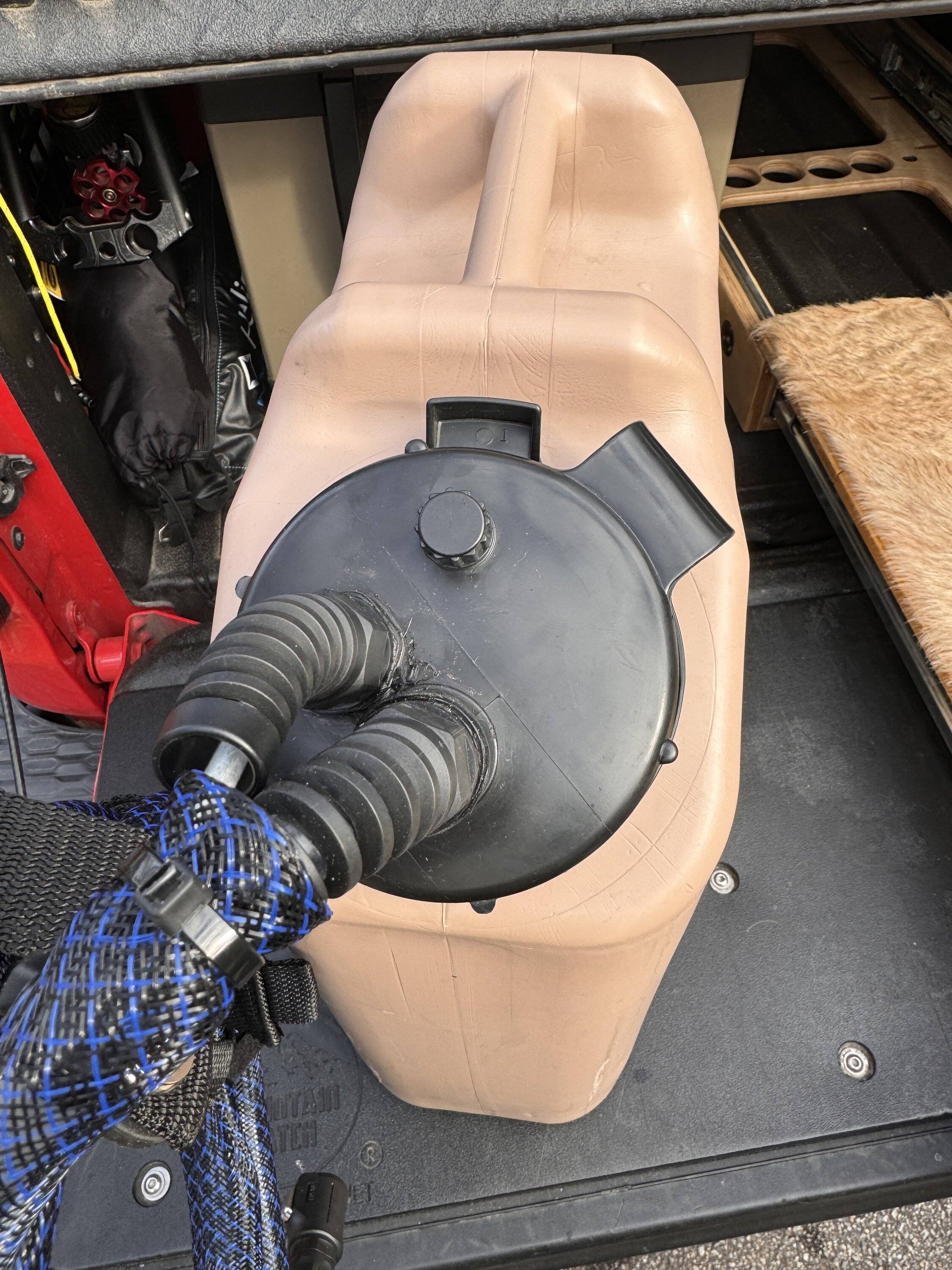 Jeep Gladiator DIY Slide Out w/ Sink IMG_2665