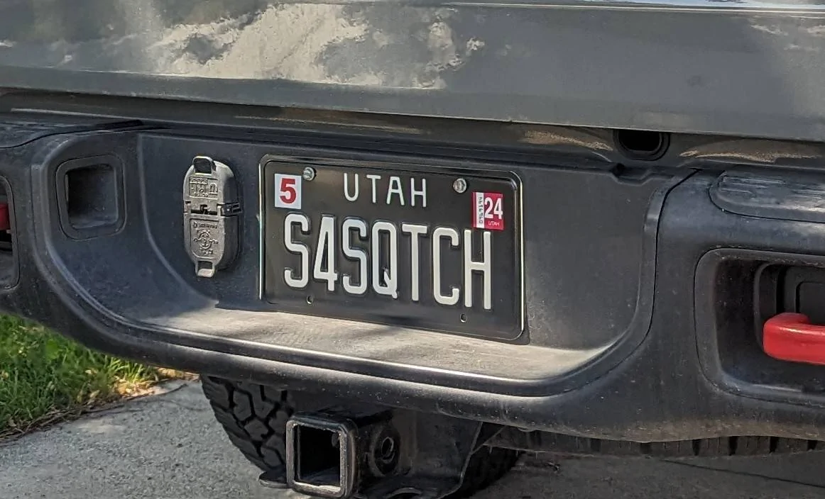 Jeep Gladiator Let's See Your Personalized Plates PXL_20230620_213006972~2