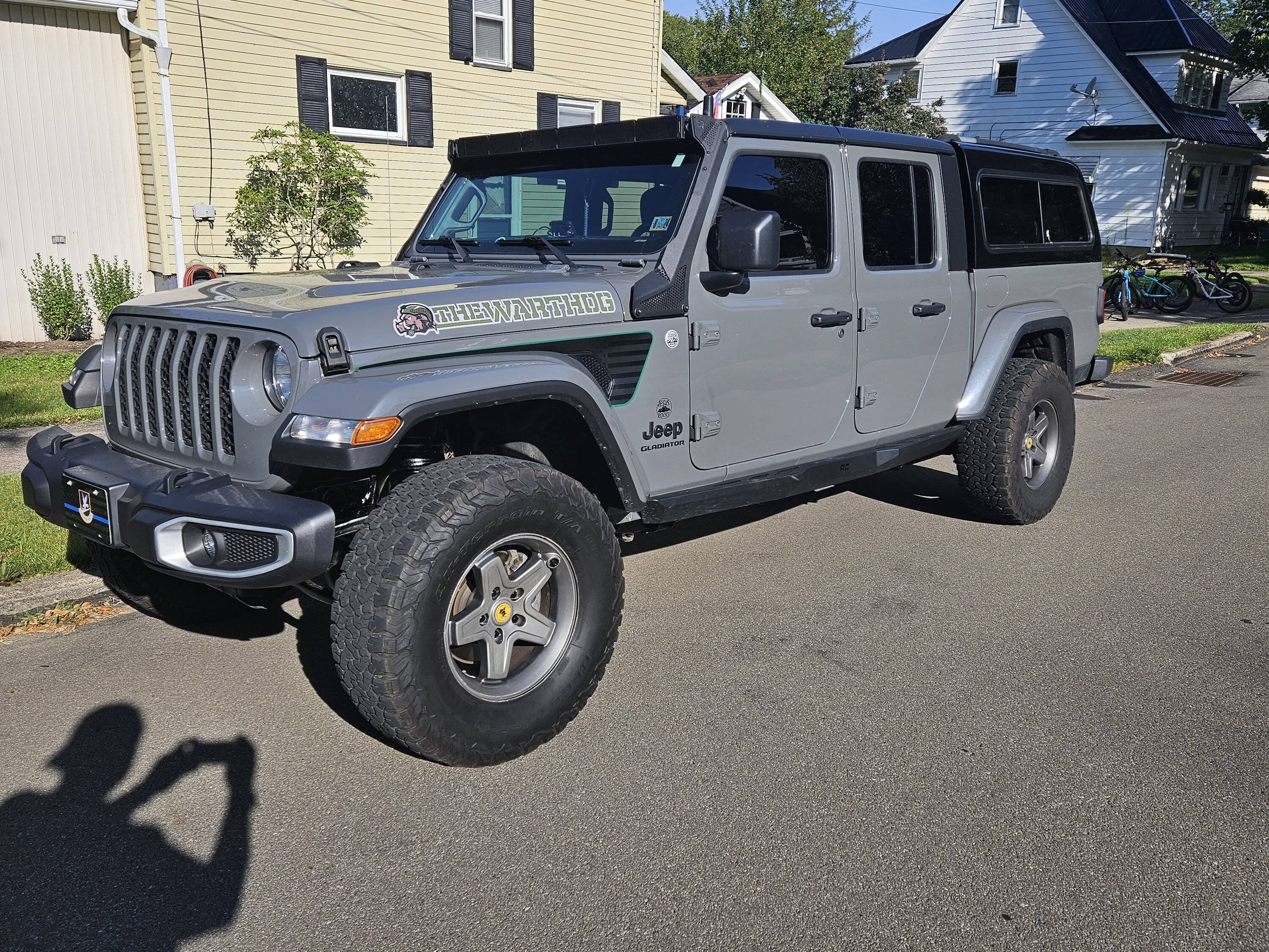 Jeep Gladiator Wheels with Sting Ray Color Gladiator? 20230902_091803