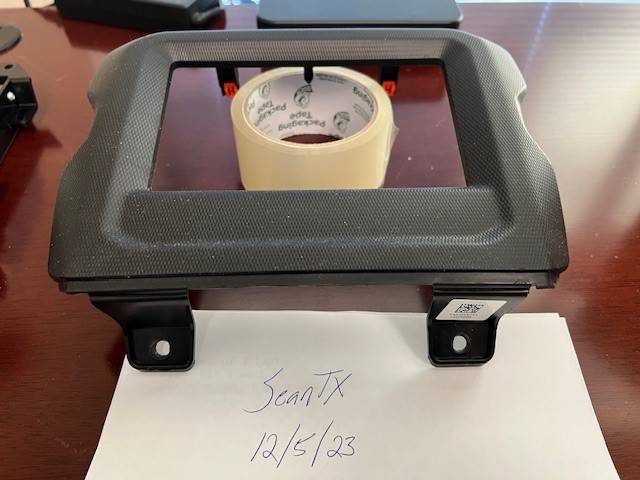 Jeep Gladiator 7" UAG Factory Radio 3