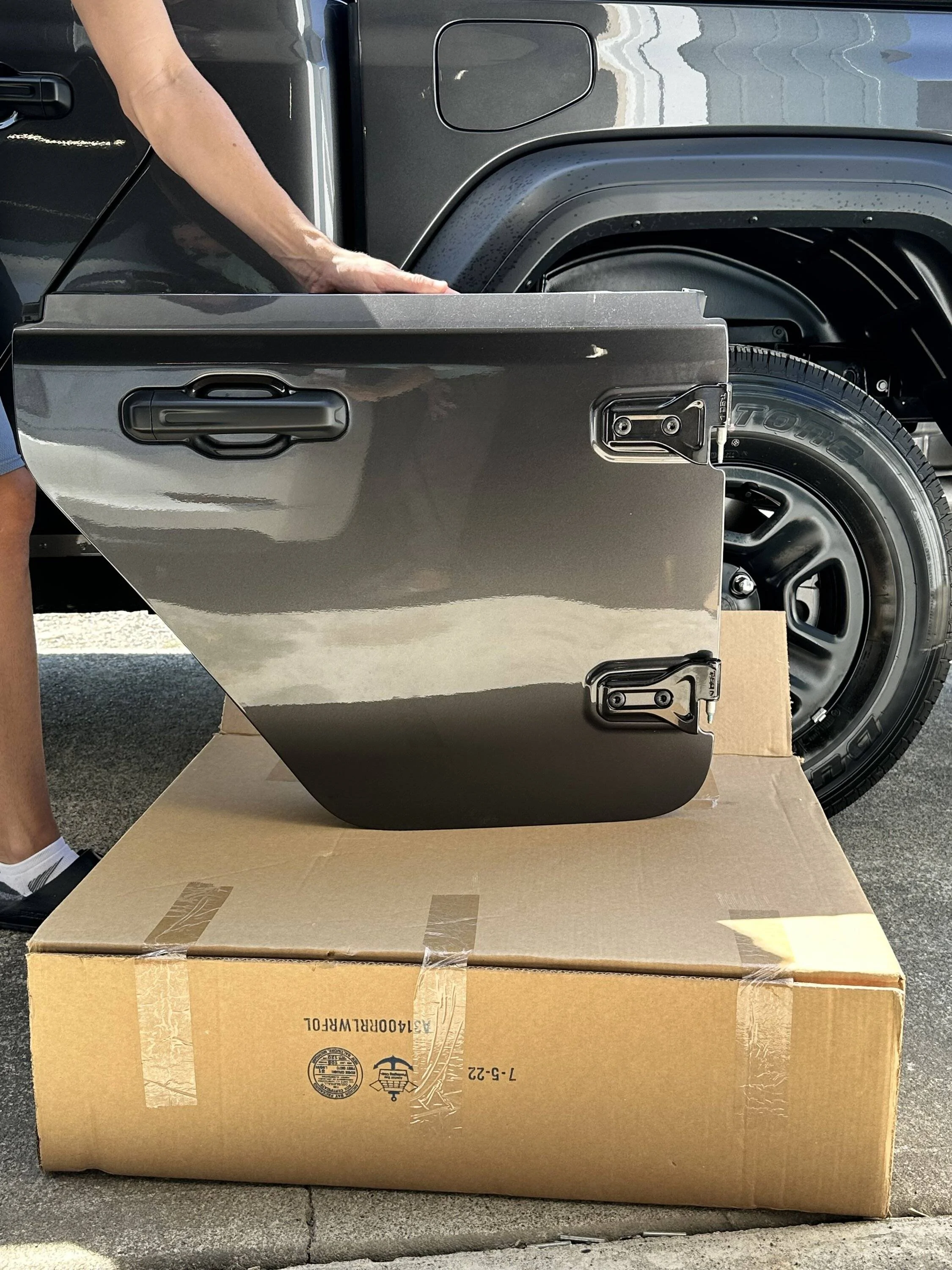 Jeep Gladiator Full set, Gladiator half doors with premium uppers, brand new, $3000 IMG_1495