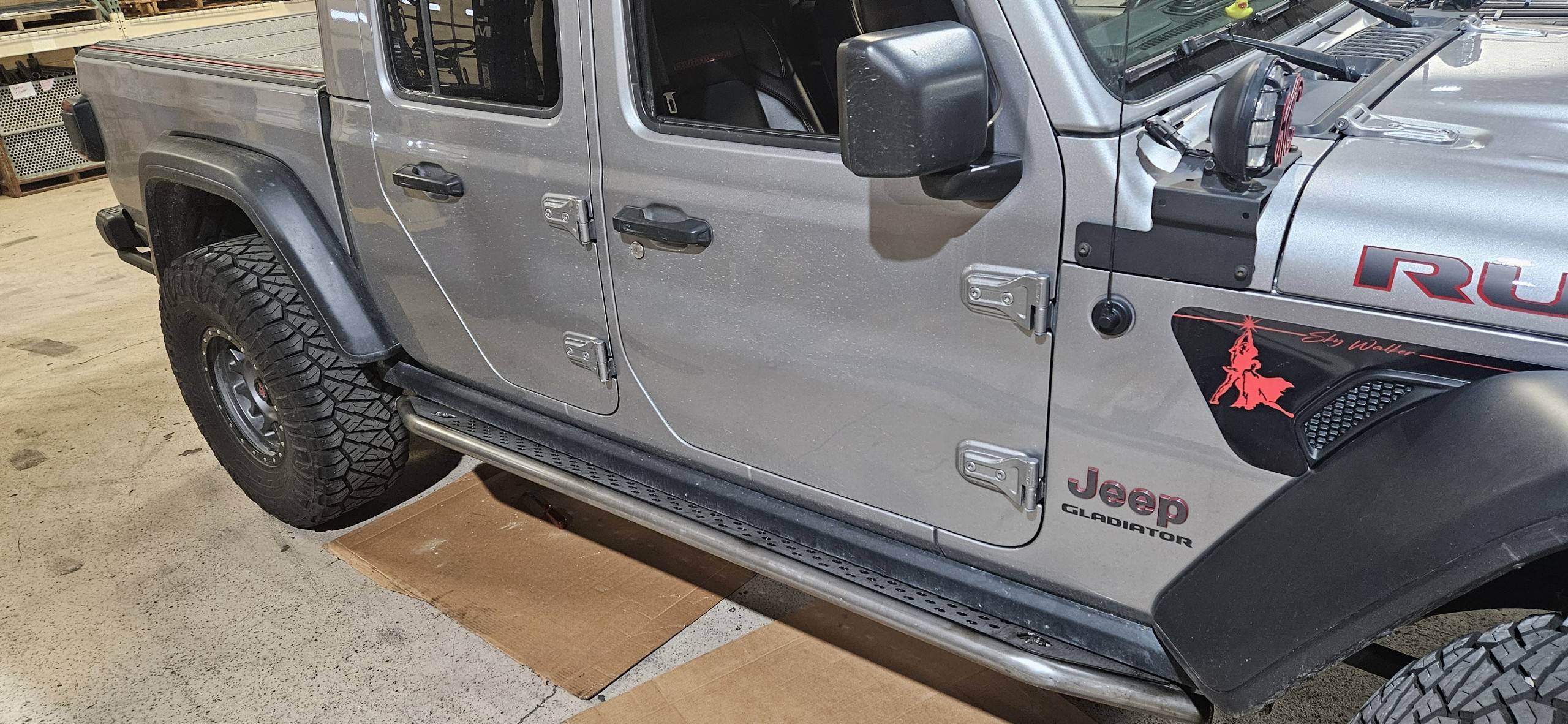 Jeep Gladiator Finally, the GOAT (Sliders) has arrived… 123_1