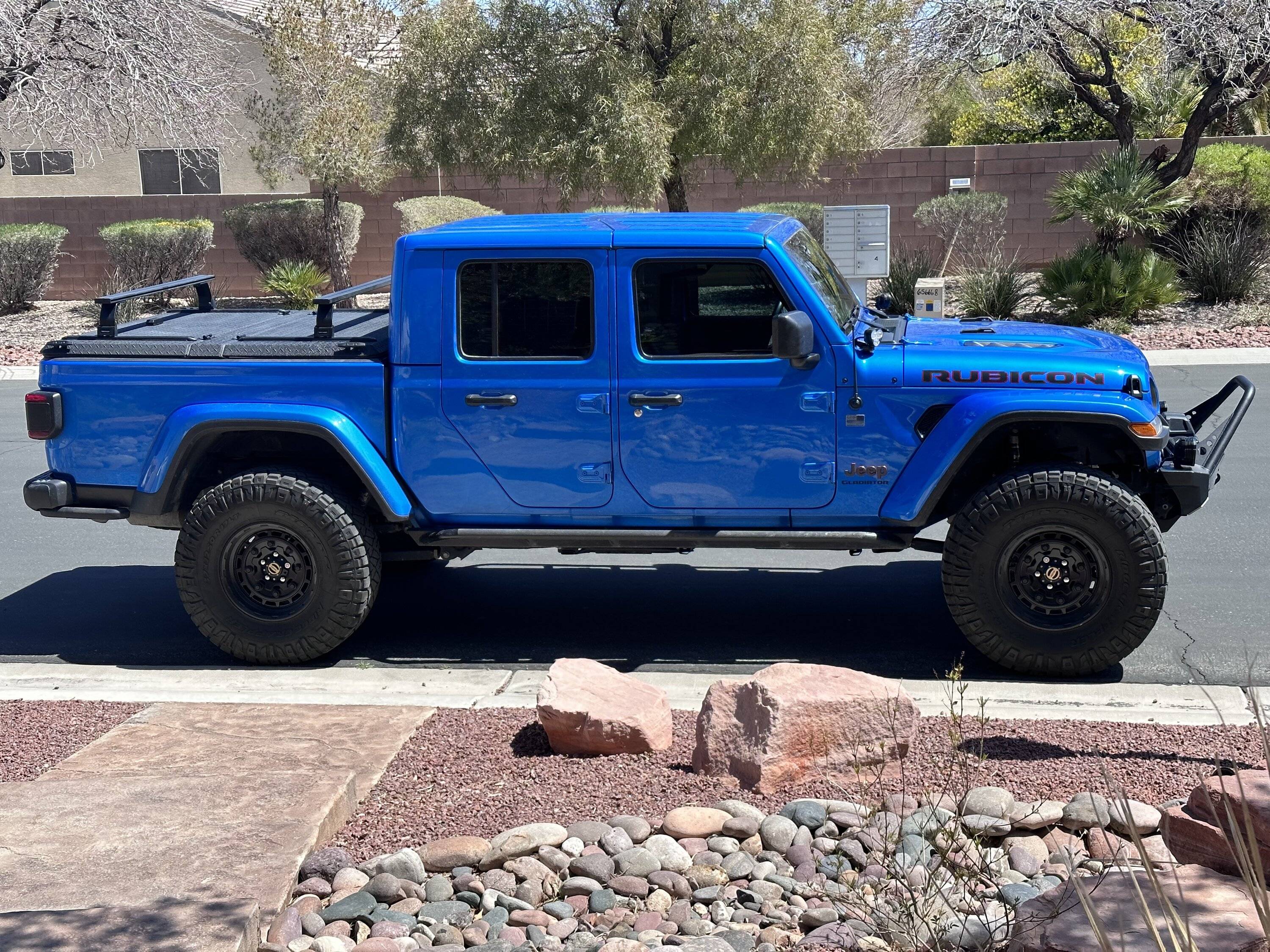 Jeep Gladiator Finally, the GOAT (Sliders) has arrived… IMG_0849