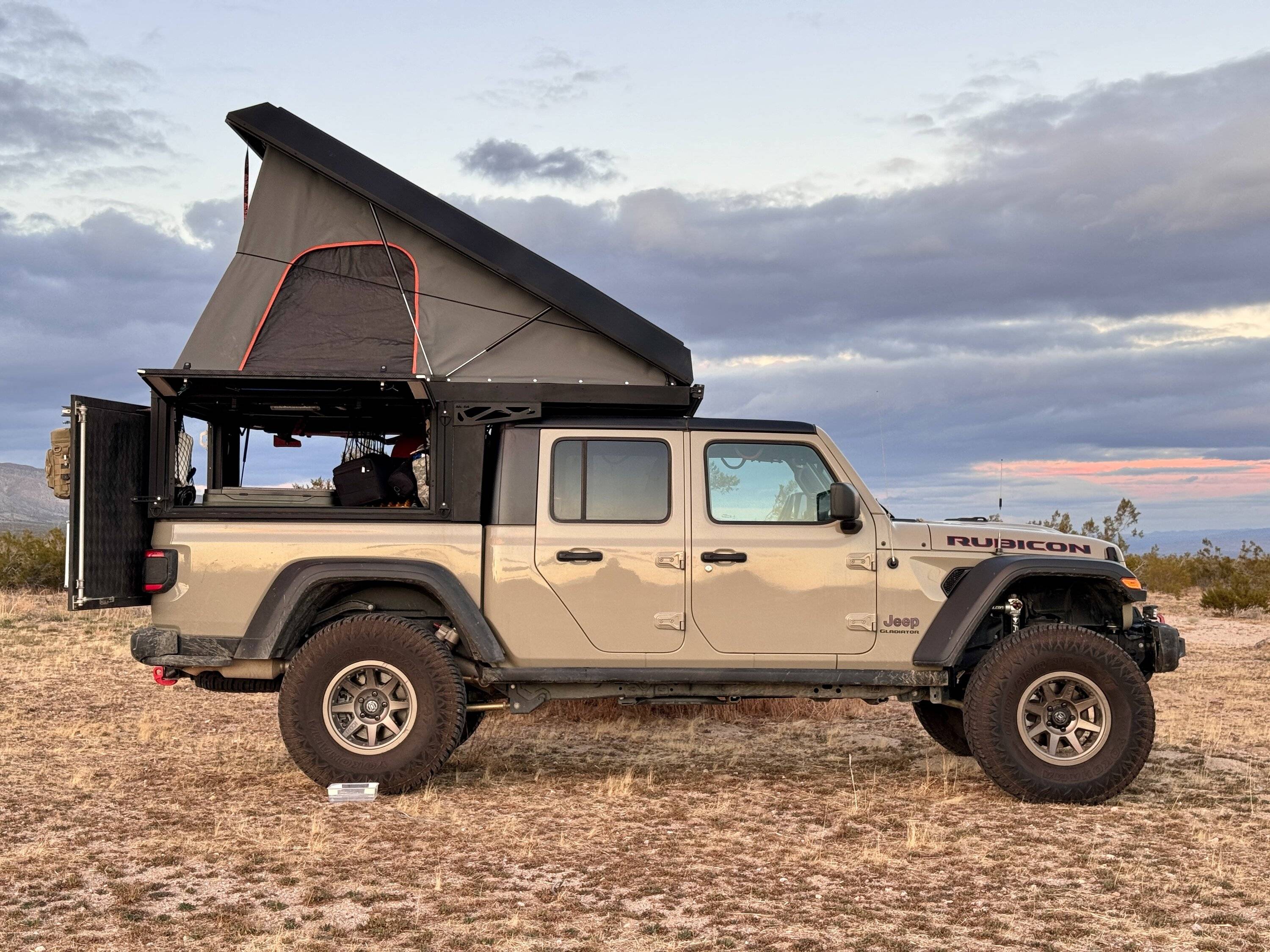 Jeep Gladiator Wanda the Wanderer: JTRD with Alu-Cab Canopy Camper IMG_2977