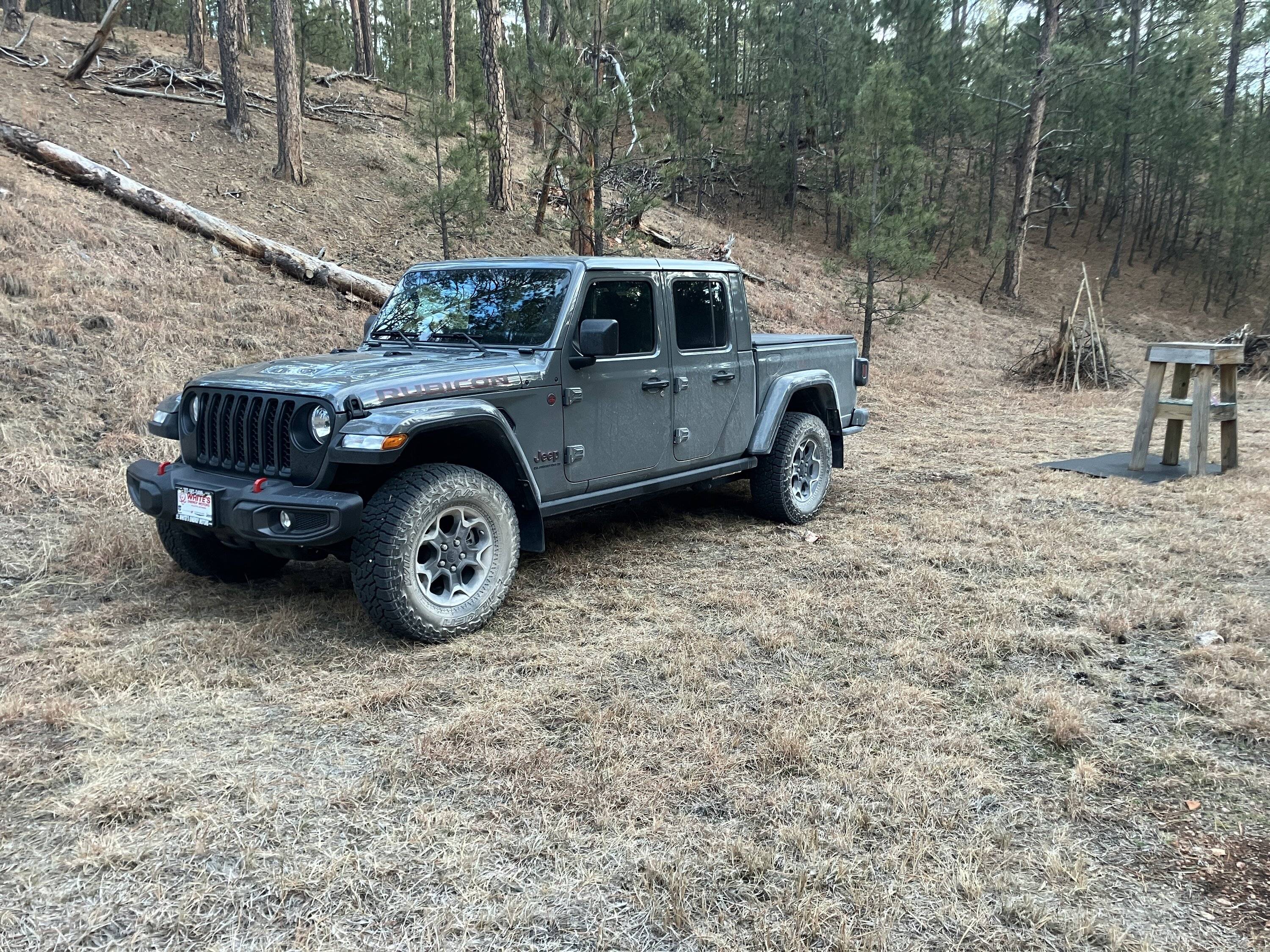 Jeep Gladiator New and Old Jeeps IMG_1397.JPG