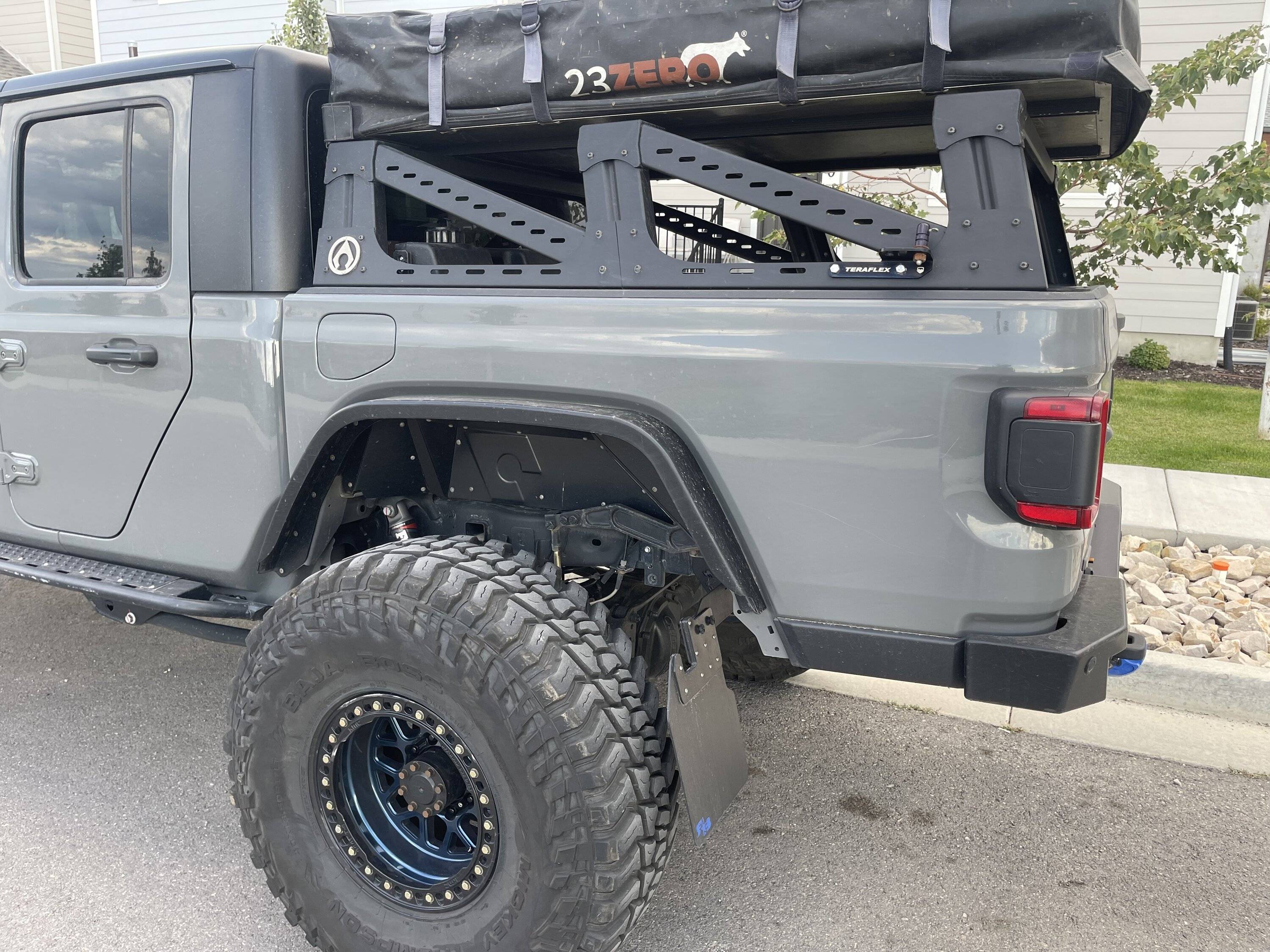 Jeep Gladiator Wheels with Sting Ray Color Gladiator? 71625396909__277582FC-9FDF-4B1E-B1F9-0D303EC77EE1