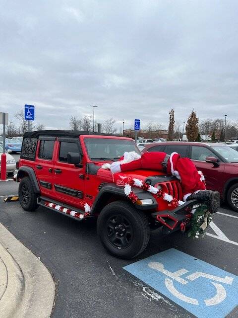 Jeep Gladiator Best Xmas Decoration Everrrrrrr IMG_6610