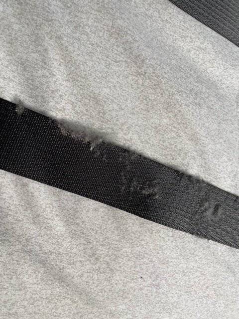 Jeep Gladiator rear seat belps ripped image0