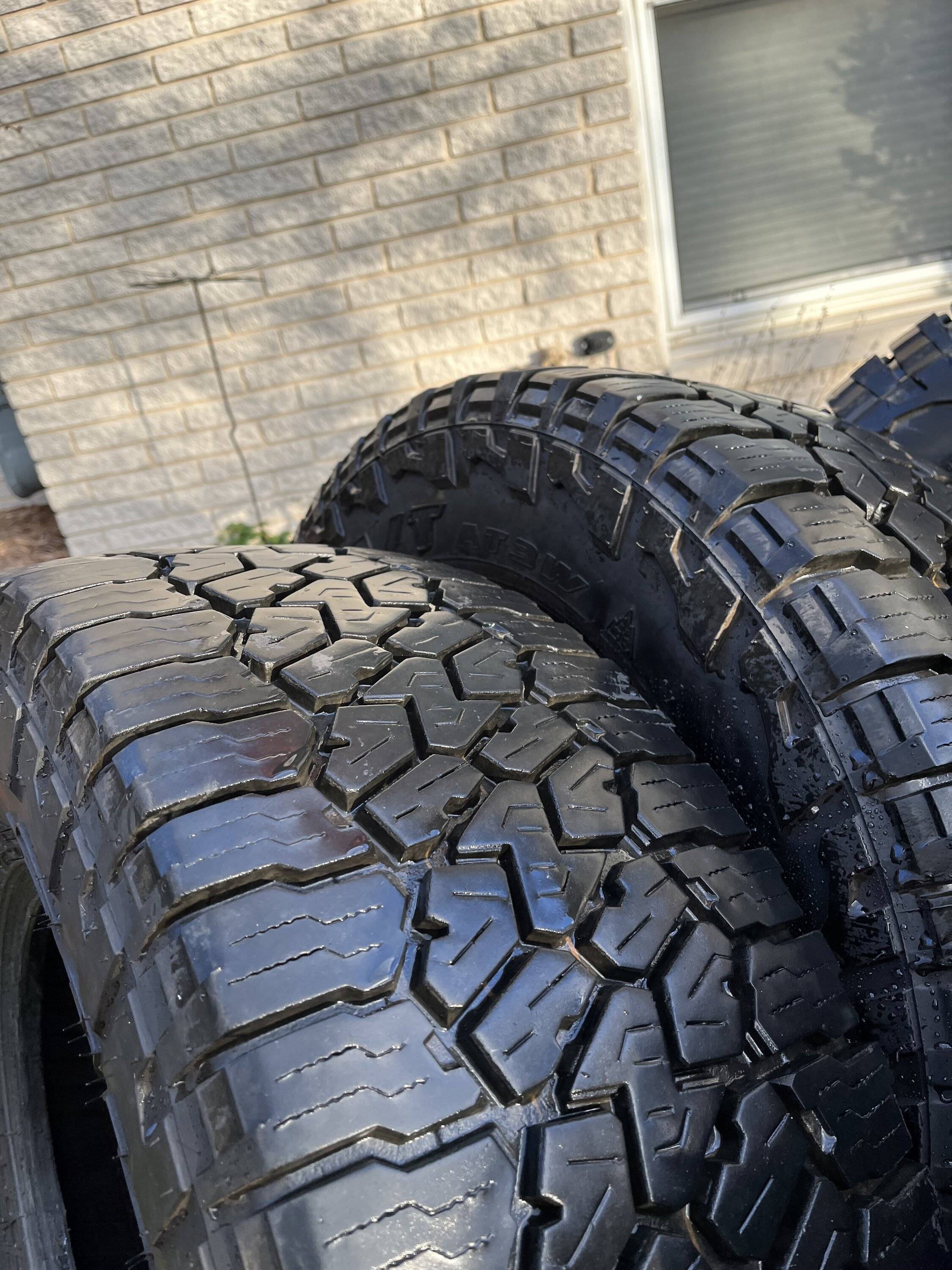 Jeep Gladiator 285/70R17 Falken Wildpeak AT3 - $500 for 5 Tires IMG_1138