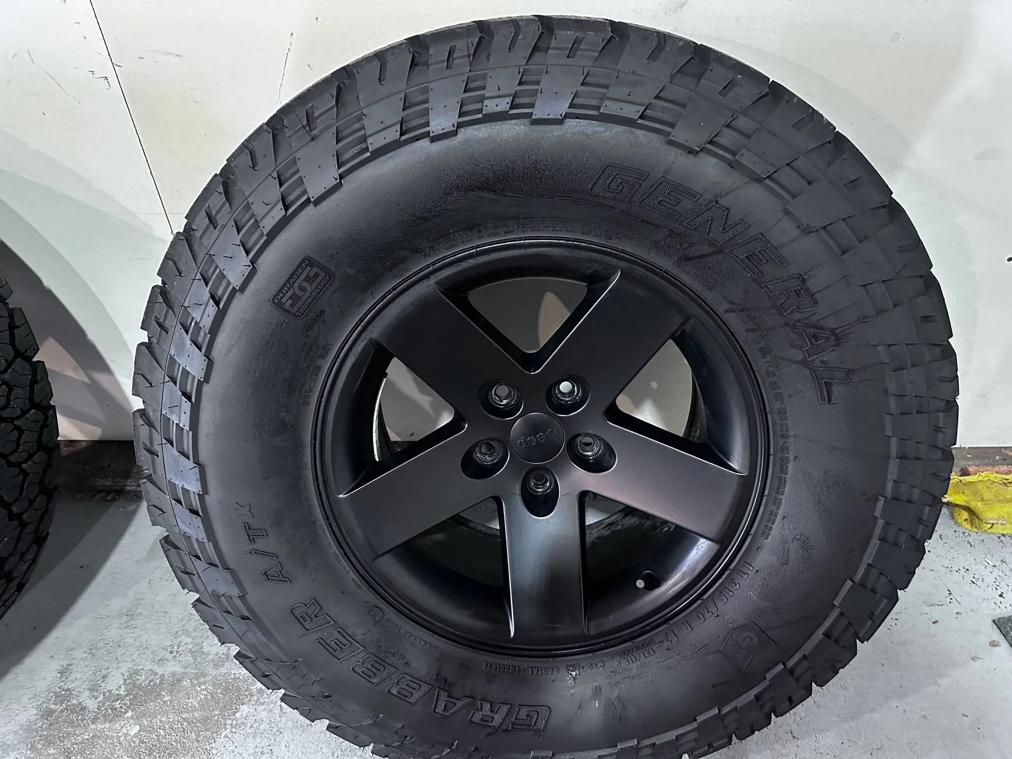 Jeep Gladiator MOAB Rims w Grabber A/TX 315/70R17 (set of 4) IMG_6010