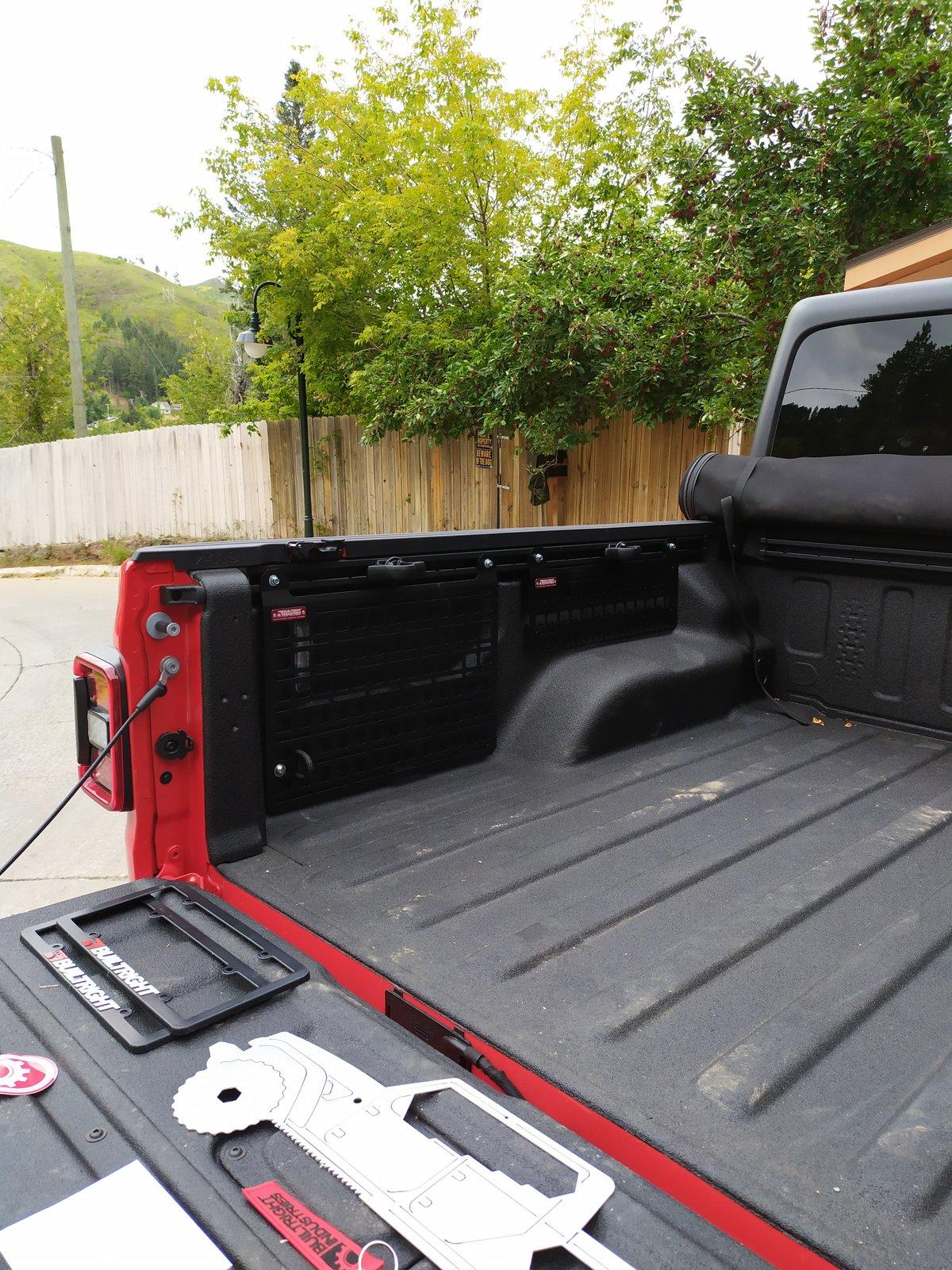 Jeep Gladiator BuiltRight Industries Bedside Racks - Any Interest? IMG_20190924_175127