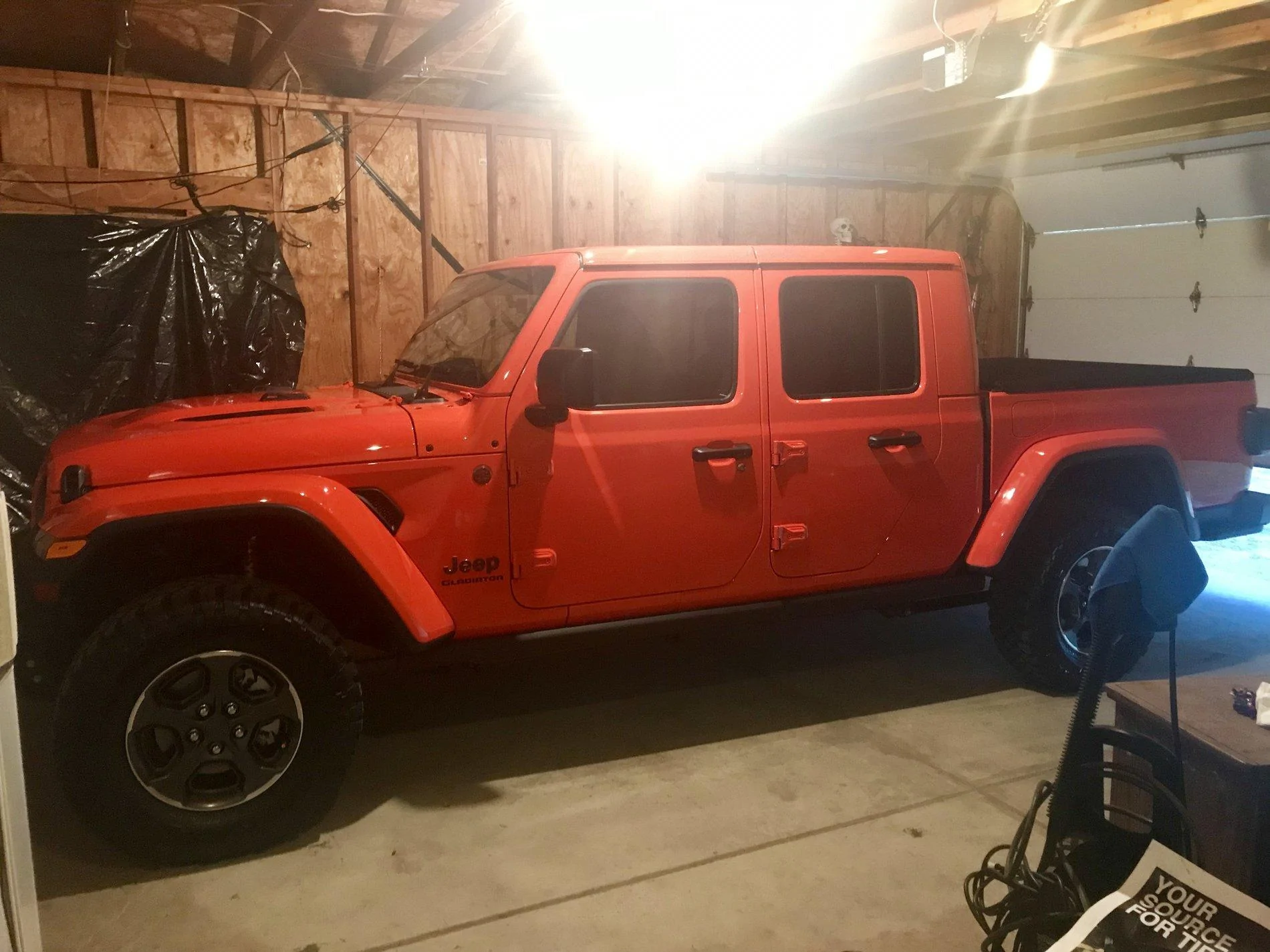 Jeep Gladiator PUNK'N Gladiator JT Club 8C050DEA-F31F-41BA-90E8-91BF25484D47