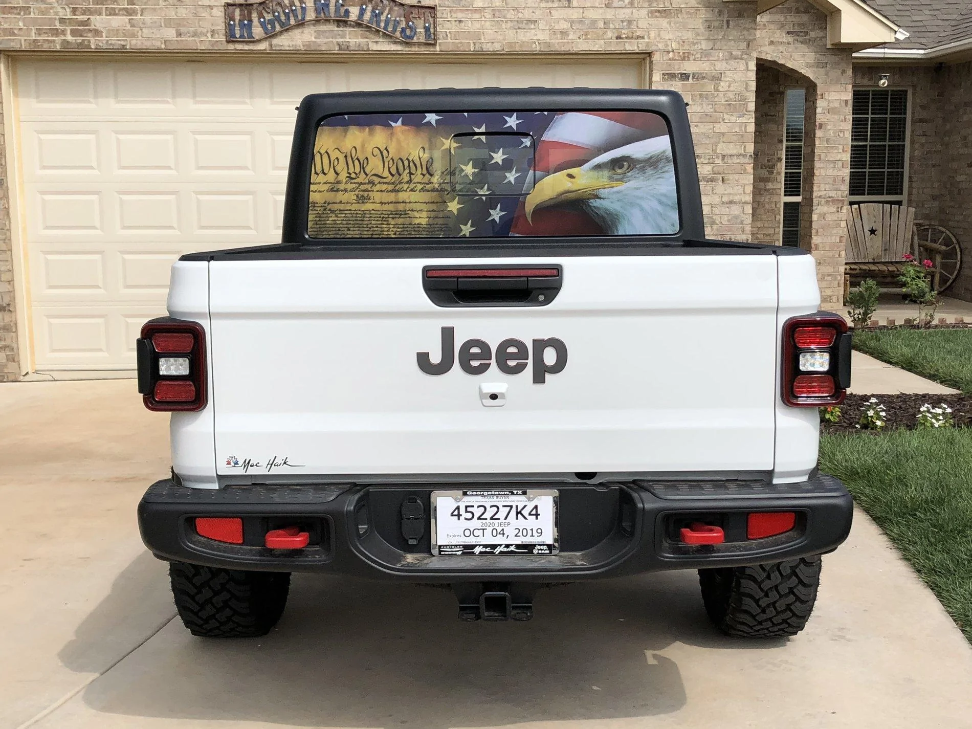 Jeep Gladiator See any Gladiators in the wild? D4B09EF7-AA77-42C8-A611-FB4D9C5E52B5