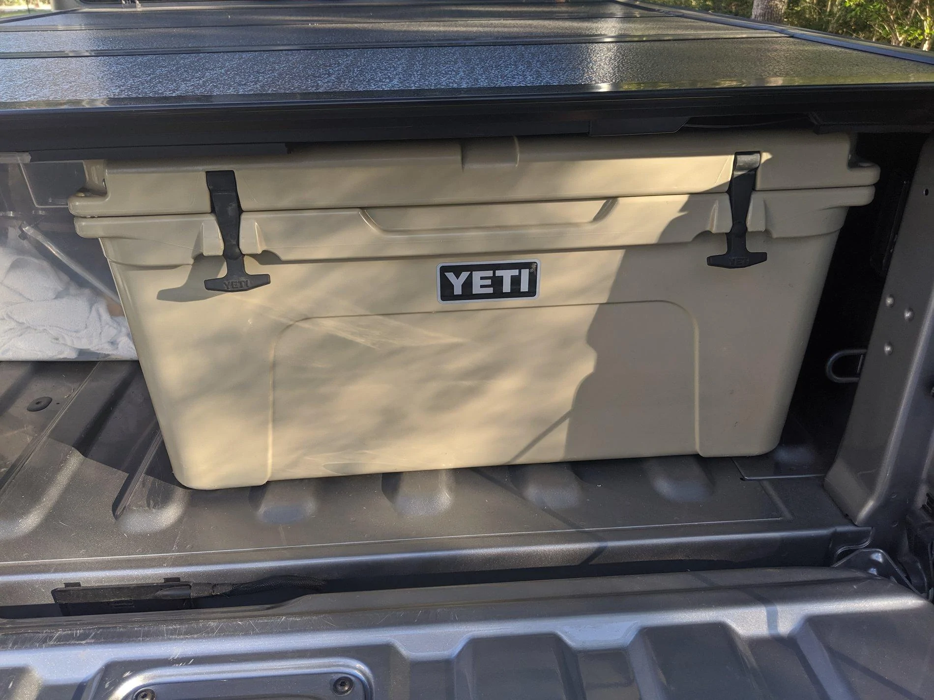 Jeep Gladiator Factory soft bed cover or mopar trifold hard cover ? IMG_20190925_174506