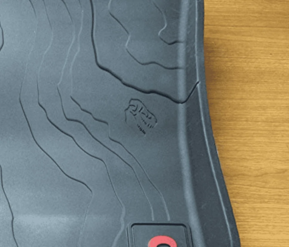 Jeep Gladiator Husky vs mopar floor liners HpgmWkA