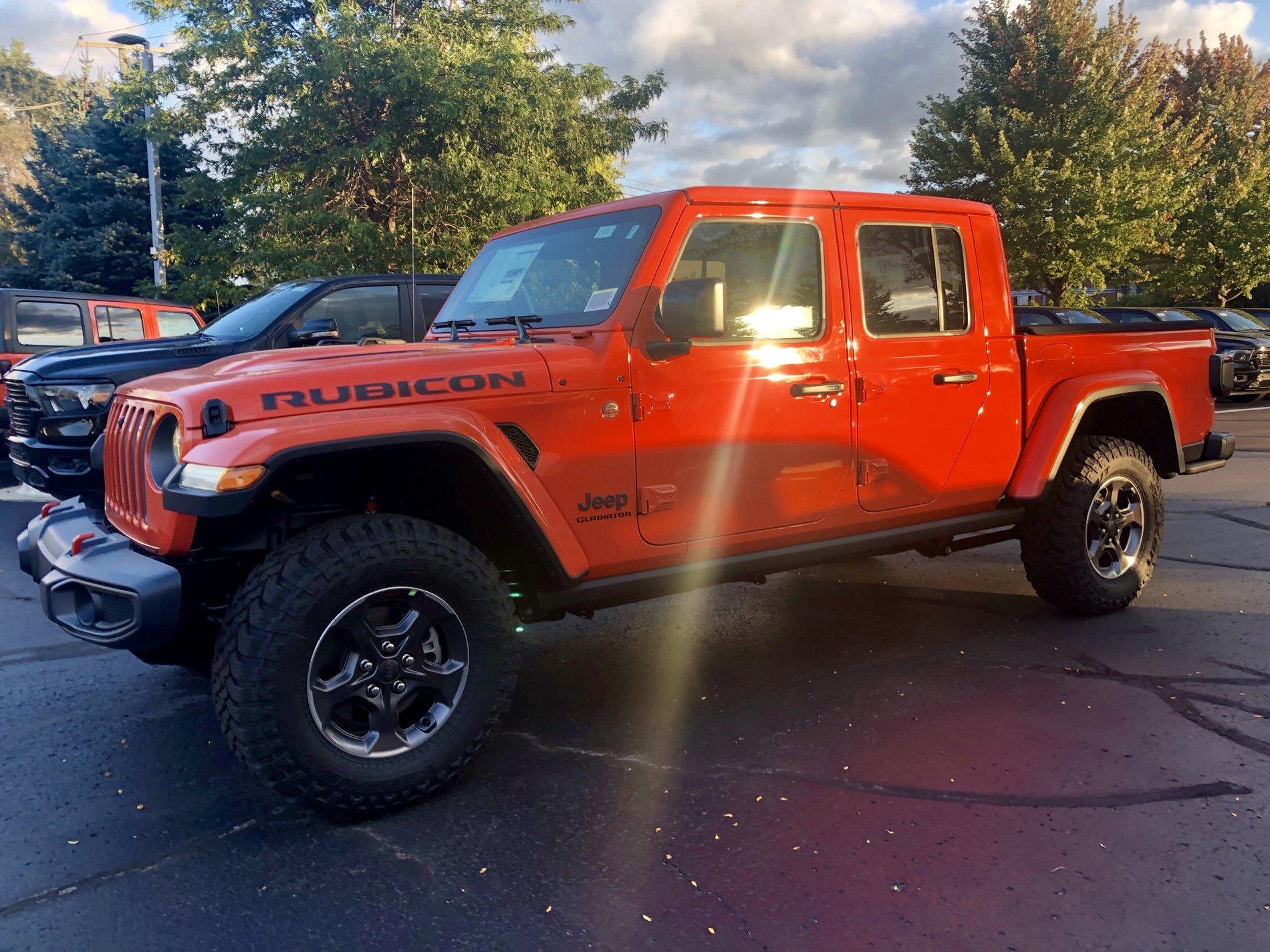 Jeep Gladiator Took Delivery of Your JT? Sign in Here! E945281C-EDD0-49B8-8C9D-B3B4DE8E69CC