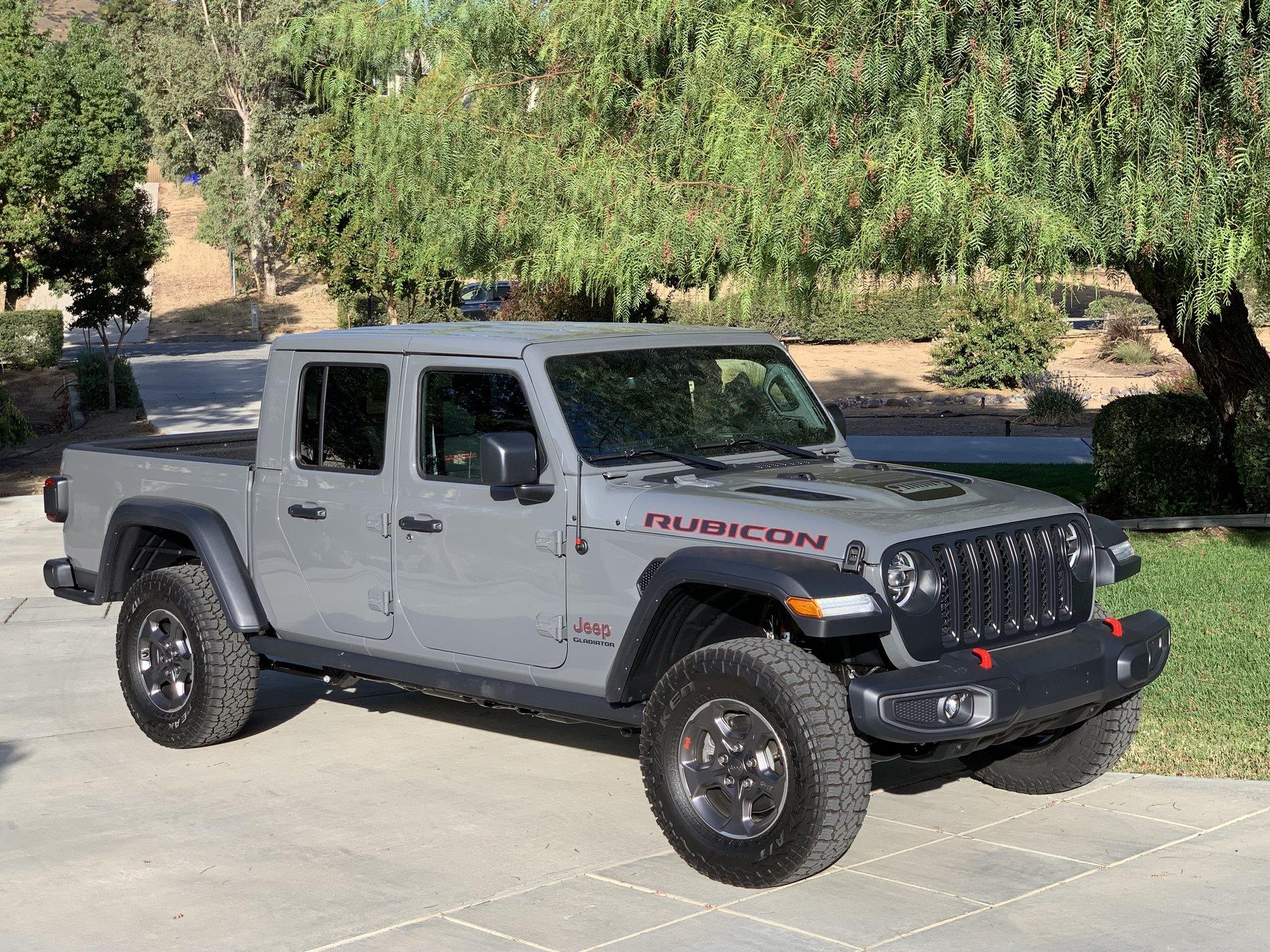 Jeep Gladiator STING GRAY Gladiator JT Club IMG_1697