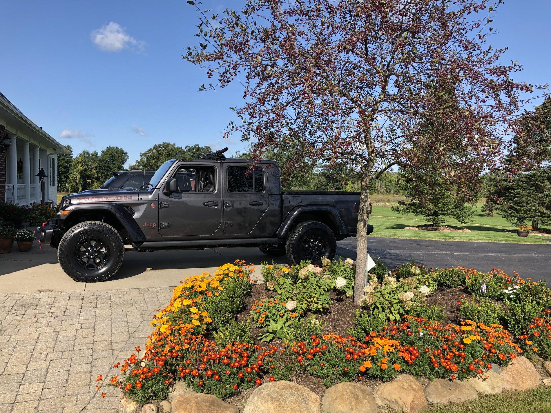 Jeep Gladiator First Granite Crystal VIN# Post Here 87CA896C-F41C-48BF-9FAE-E8C3CFD4CBAF
