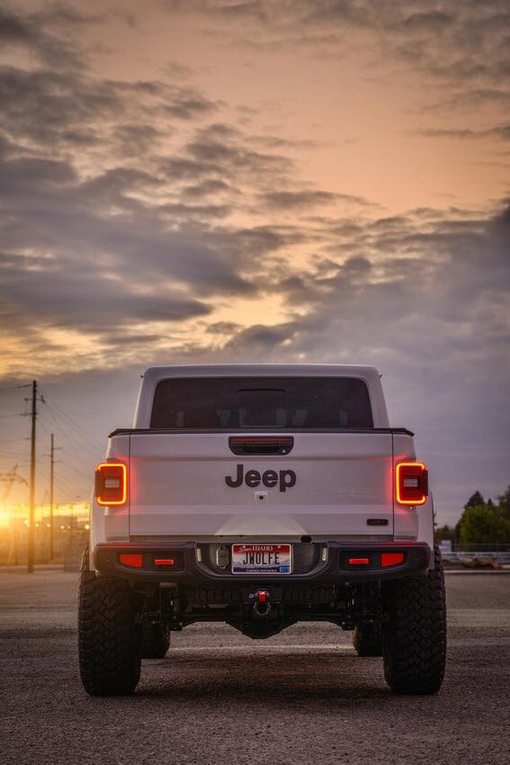 Jeep Gladiator New Agency-6 roof latches 71164837_10217948184114710_5341172590016724992_n