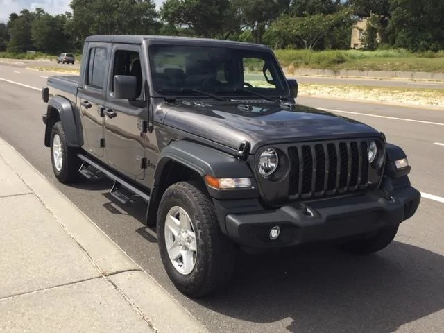Jeep Gladiator Any issues to report? 765E04C0-D489-45C9-8CDA-3CADFC9883CC