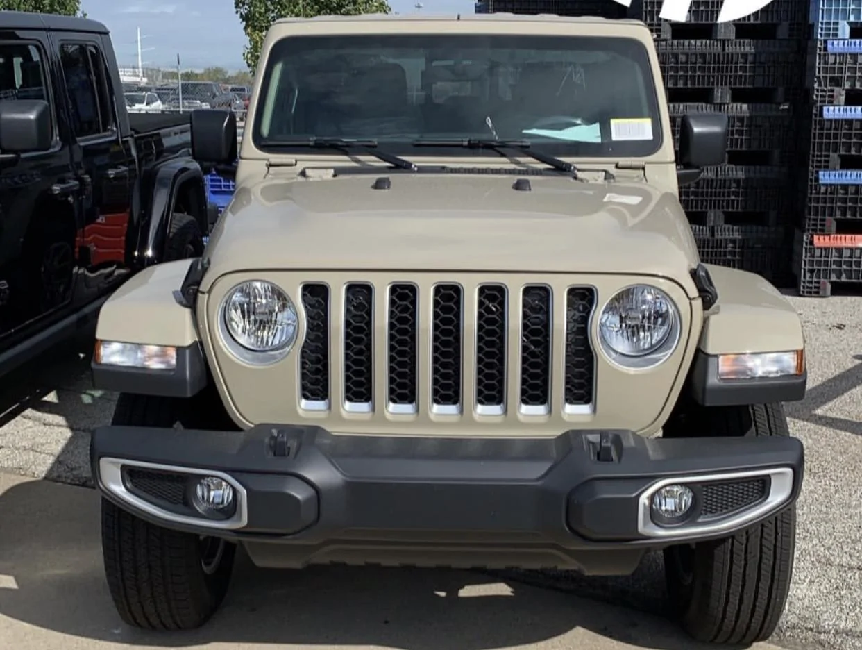 Jeep Gladiator GOBI Gladiator JT Club 86767F5C-4B69-4715-AB86-ABEE1B1E7C72