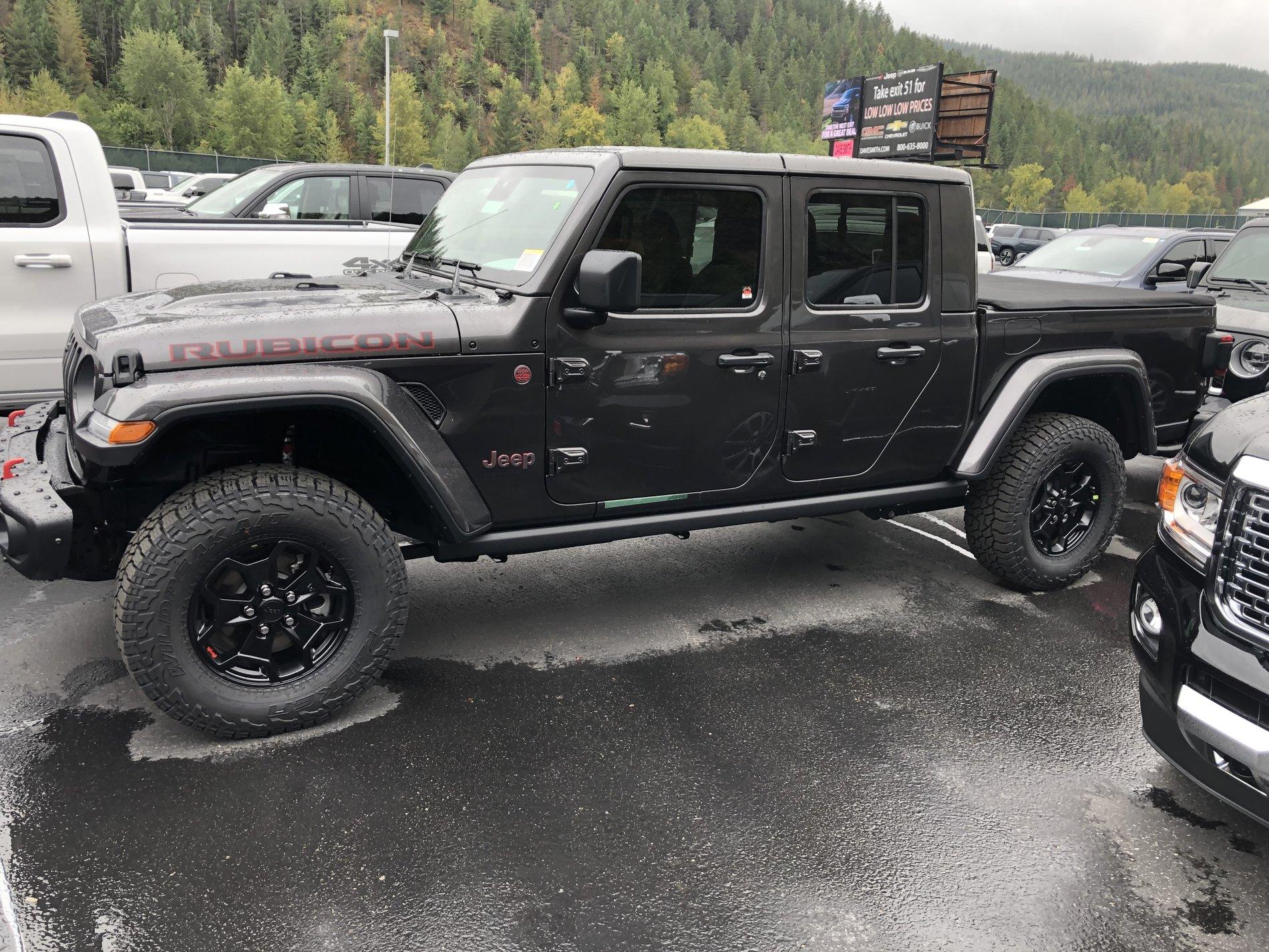 Jeep Gladiator First Granite Crystal VIN# Post Here 099.JPEG