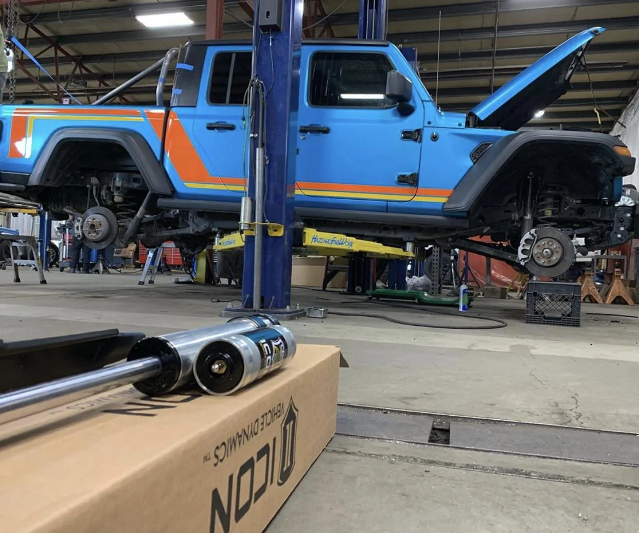 Jeep Gladiator HYDRO BLUE PEARL Gladiator JT Club 6D054004-7ED9-4053-AEA6-F9E50F9AFA92