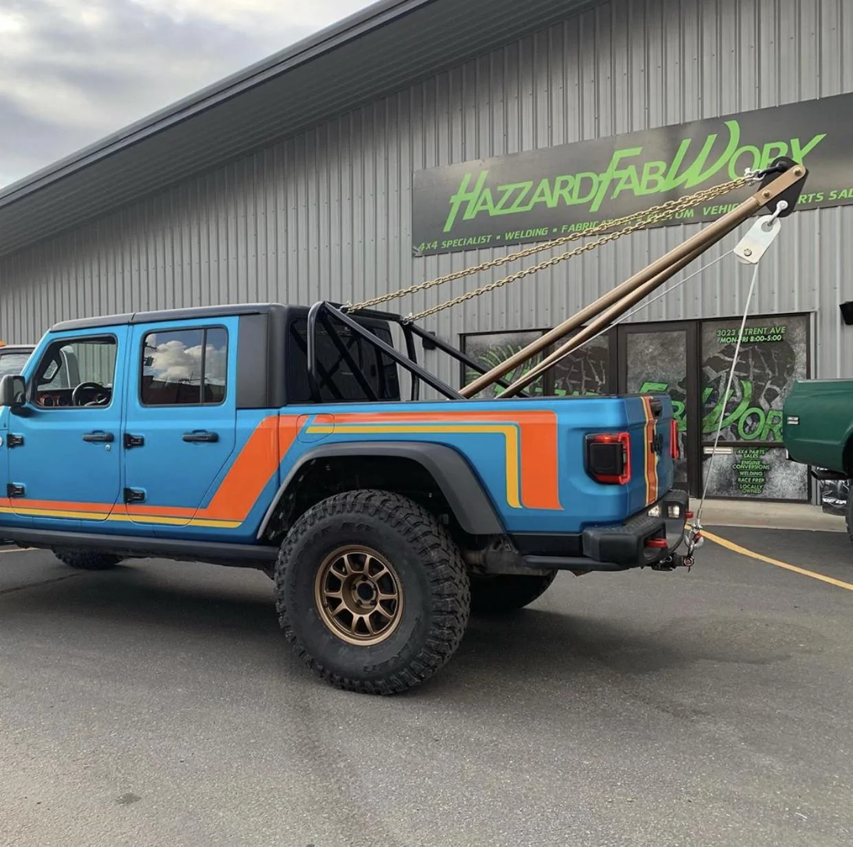 Jeep Gladiator HYDRO BLUE PEARL Gladiator JT Club CB73813D-0BC2-46E6-A1CD-1DD7831530CA