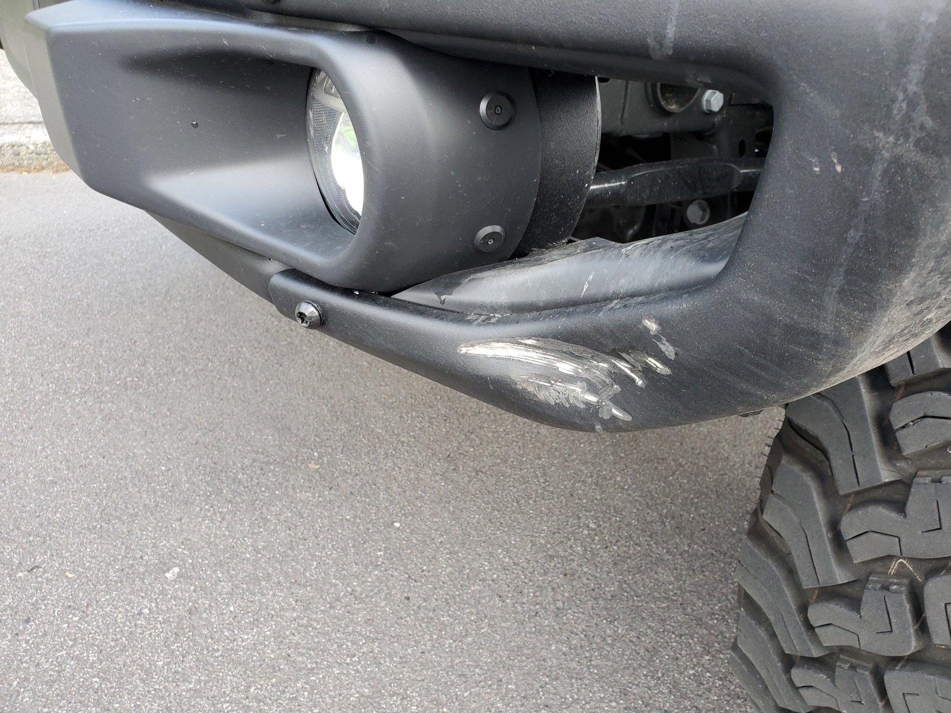 Jeep Gladiator anyone gave a end cap factory steel bumper 20190927_161511