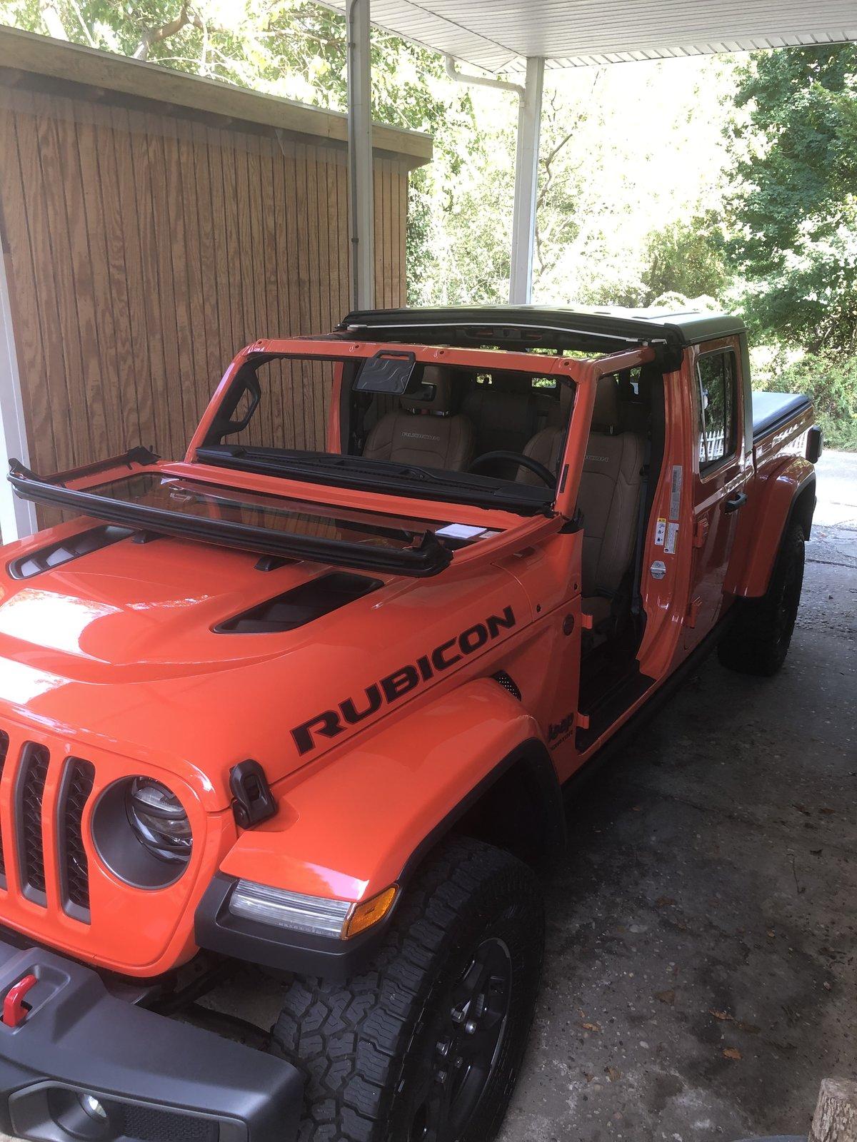 Jeep Gladiator PUNK'N Gladiator JT Club C6022D79-E002-43A7-885E-A56B746825F4