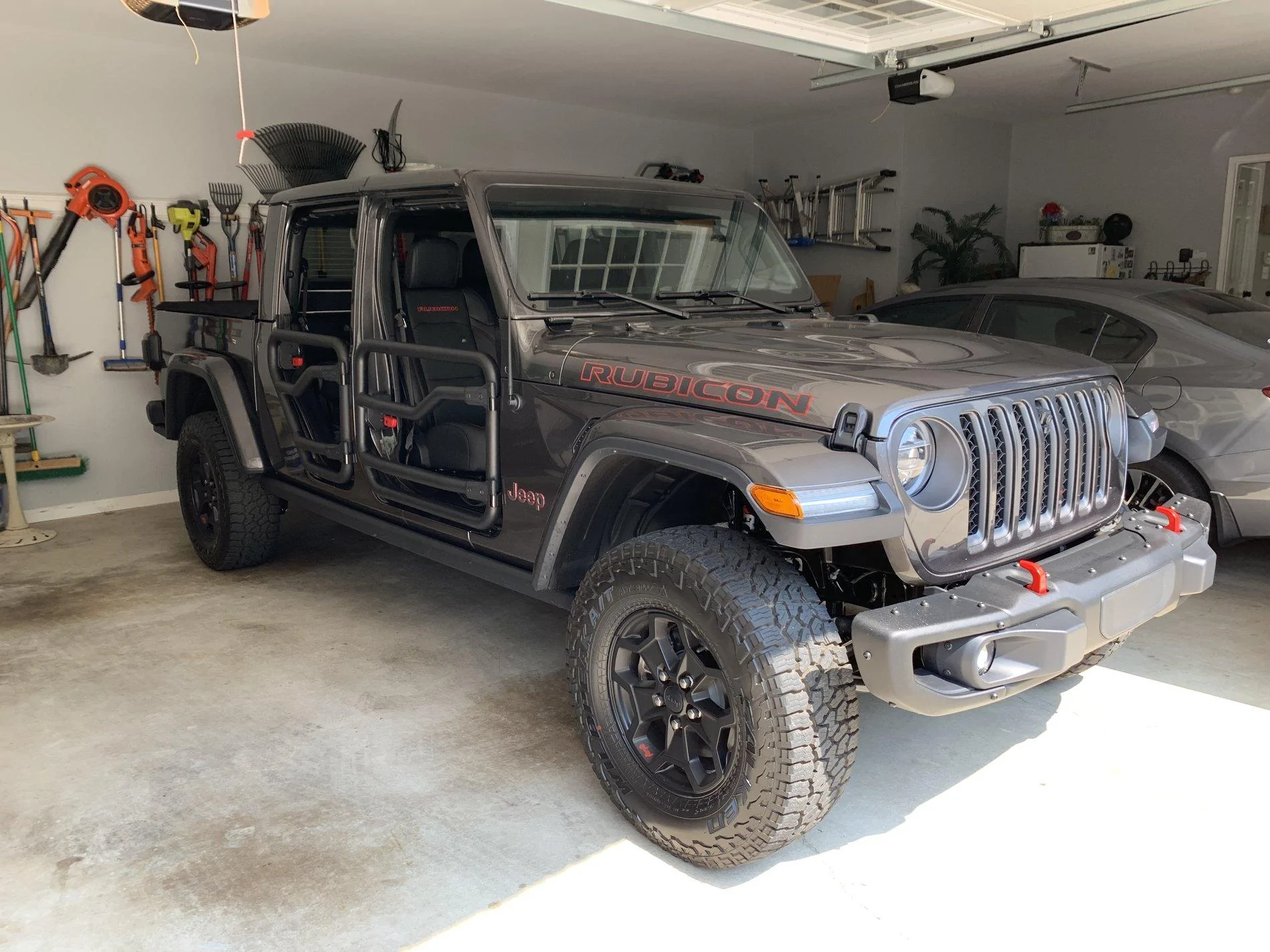 Jeep Gladiator First Granite Crystal VIN# Post Here 14B117B8-BA9D-407F-9508-C2840EE7BFCF