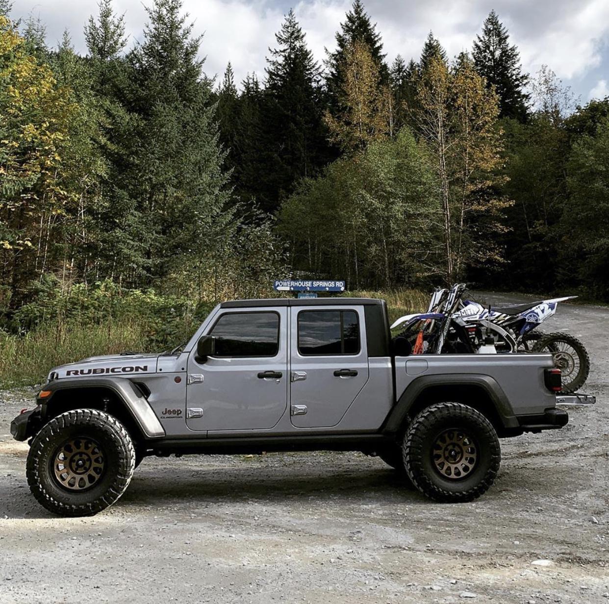 Jeep Gladiator Finally the bed hauling... 2E3D3EE1-0539-4811-A88A-DEC88A4CA54D