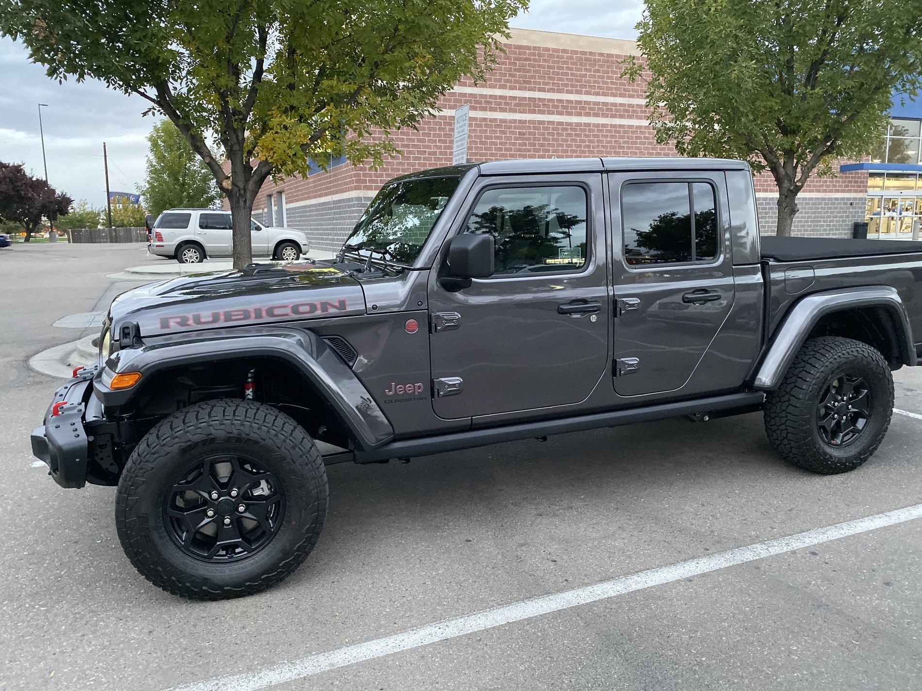 Jeep Gladiator First Granite Crystal VIN# Post Here 273D0325-C736-4C8C-AF00-13D53970AD7D