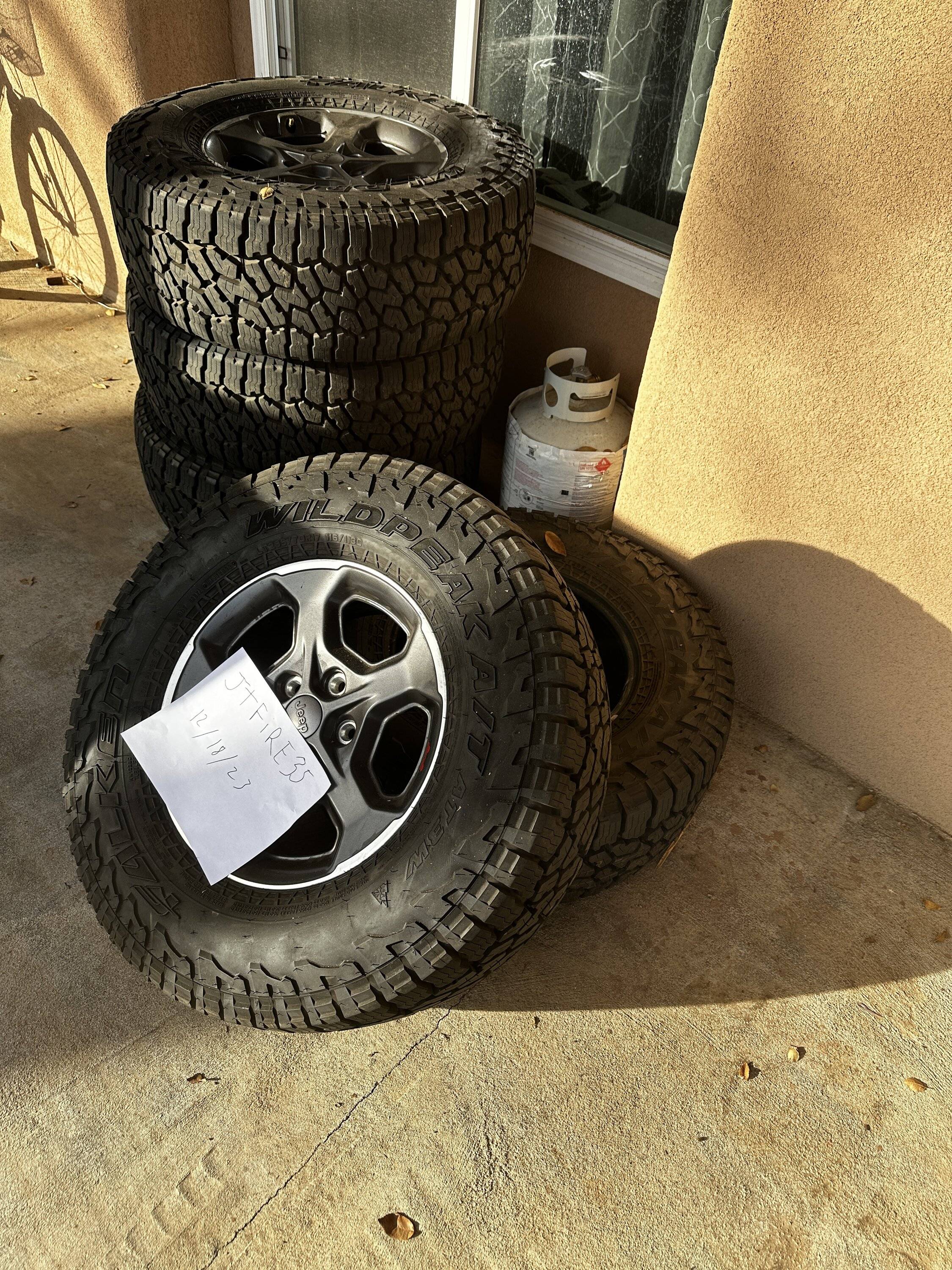Jeep Gladiator Rubicon Wheels and Tires Take offs. REDUCED $1000 IMG-6767.JPG