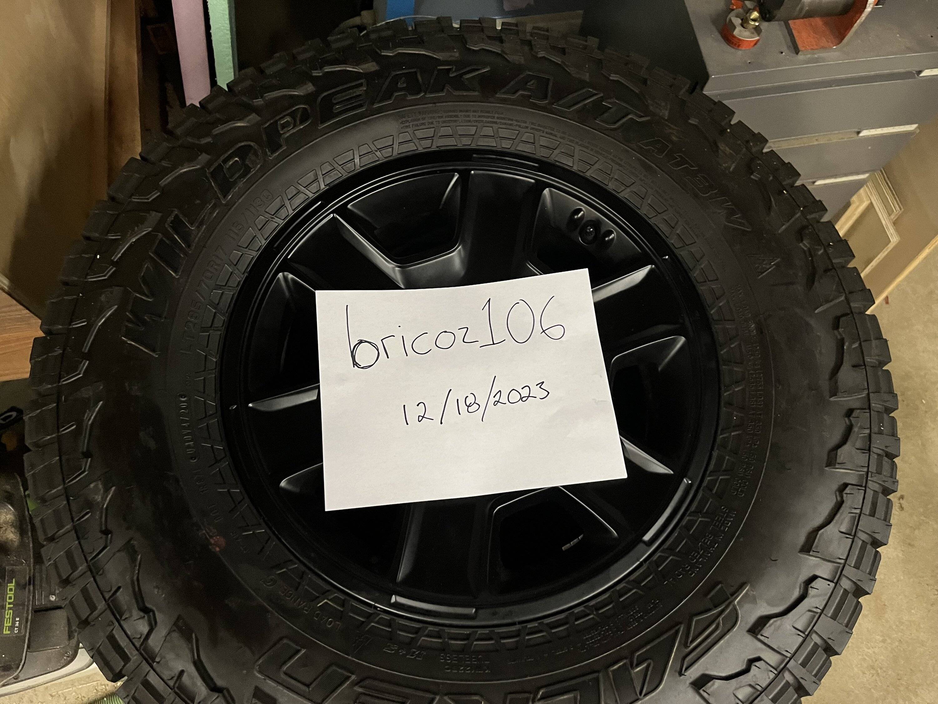 Jeep Gladiator Set of 4 Mojave wheels and Falken Wildpeak AT3 33” with TPMS. Like new. Buffalo, NY $1,000 IMG_8023